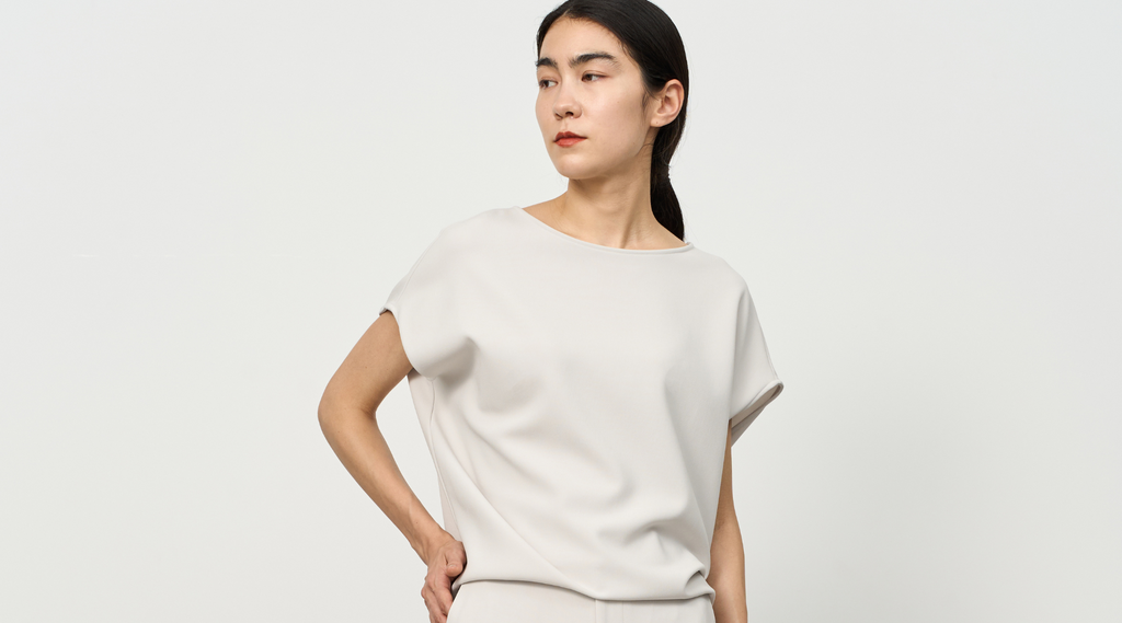 今期新品 SOEJU ショートスリーブコクーンブラウス 白 M 定番ショートスリーブコクーンブラウスのサイズ表記が変わりました