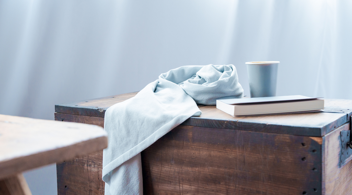 気軽に持ち運べる「夏の冷房対策」アイテム、おすすめ5選【2024年版】