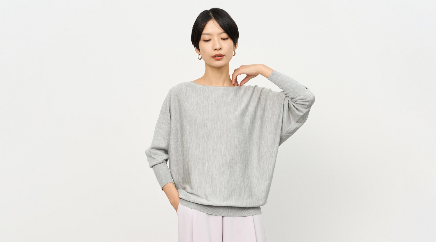 【再入荷】一枚で上品見えを叶える。秋を楽しむ艶感ニット|鹿の子編みのきれいめカーディガン