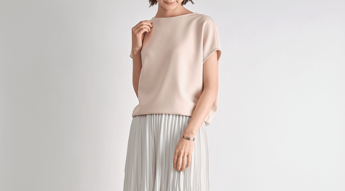 スカート派にもおすすめのミニマルクローゼット - SOÉJU online store (ソージュ オンラインストア)