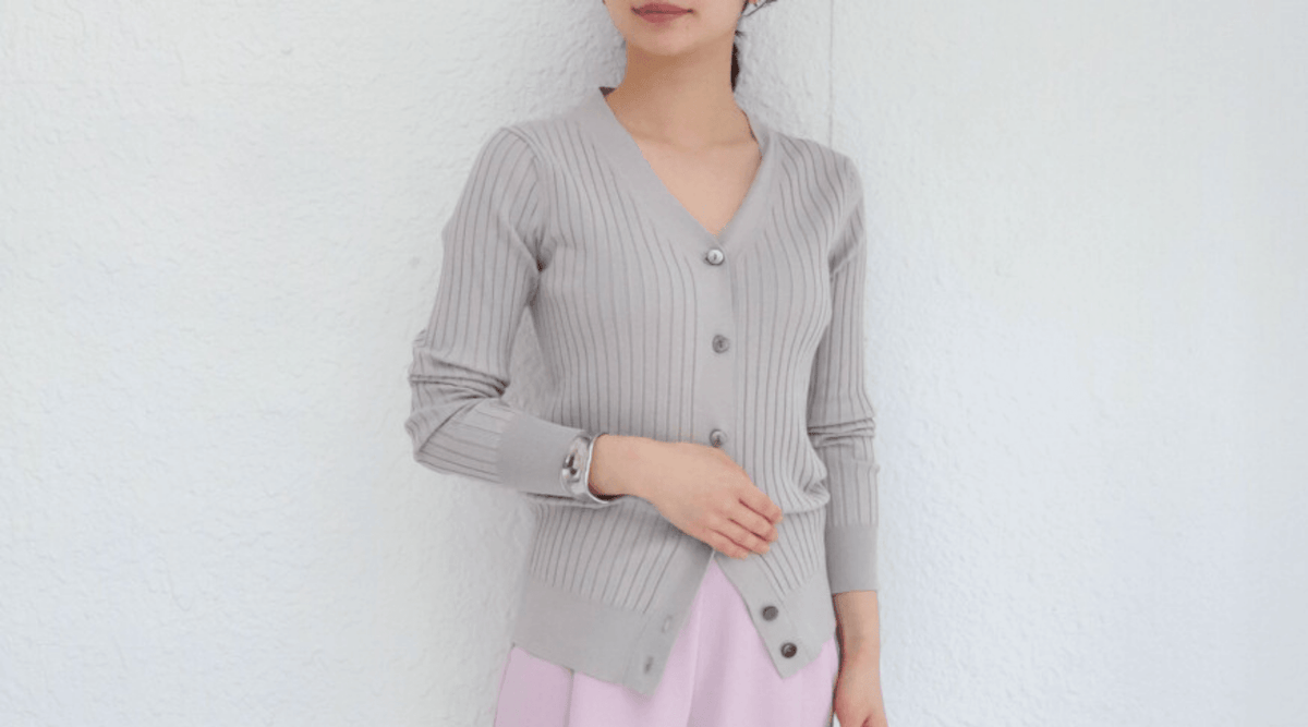 アイテムの特徴とスタイリングをご紹介。SOÉJUカーディガンの選び方 - SOÉJU online store (ソージュ オンラインストア)