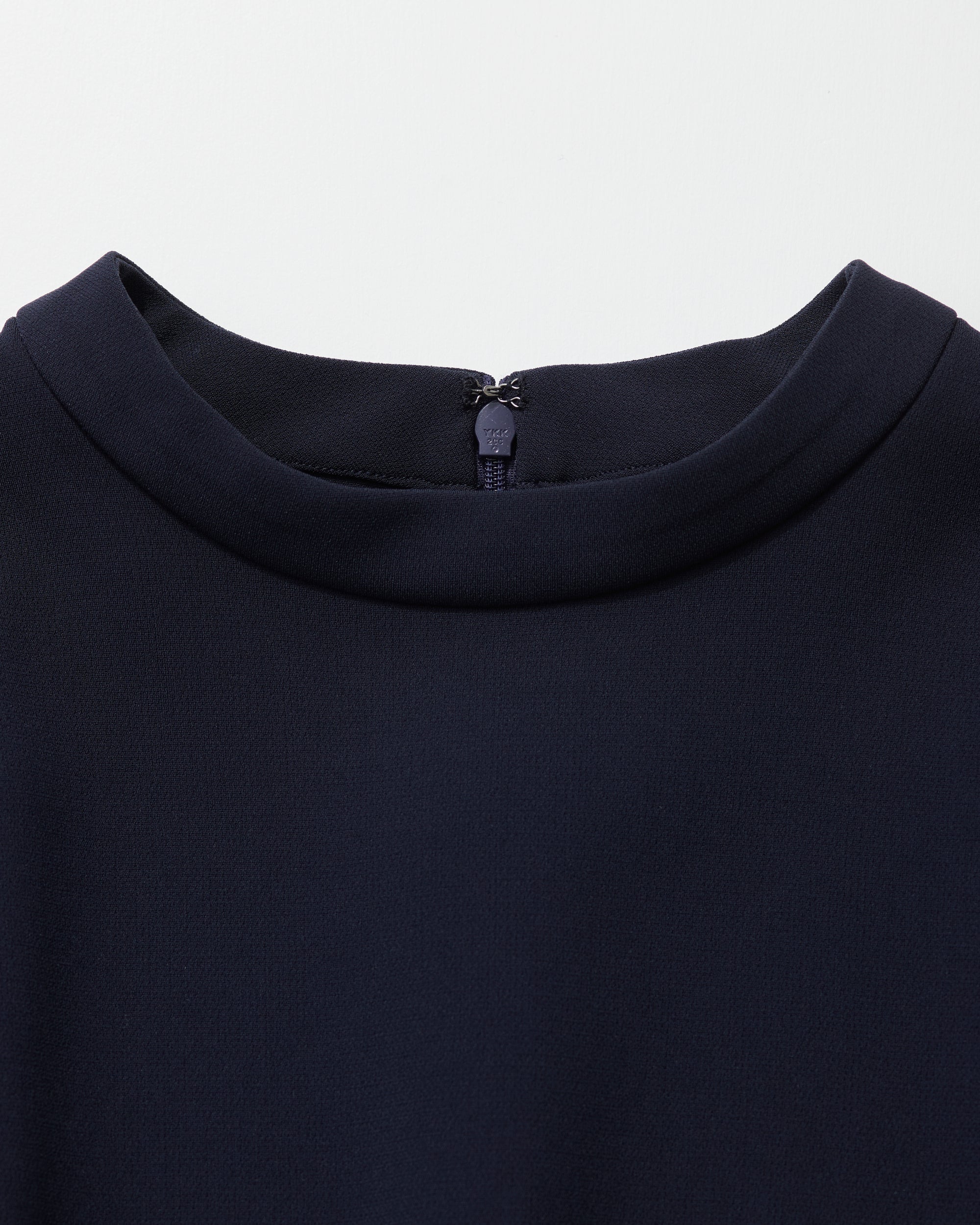 スタンドカラーコクーンブラウス