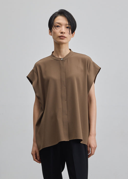 モデル:170cm サイズ:M