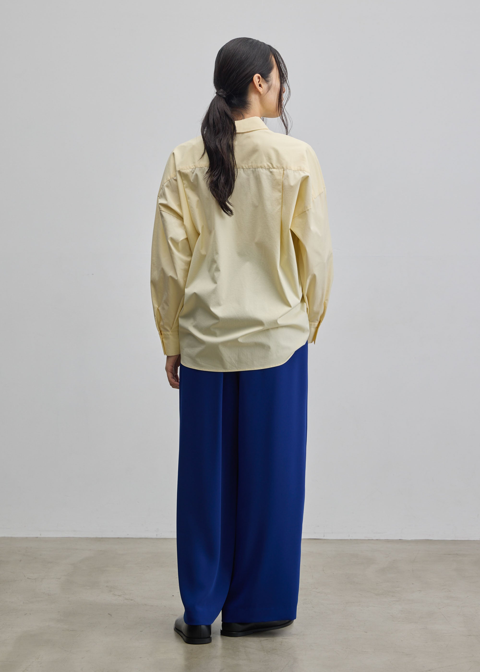 サイドタックワイドパンツ