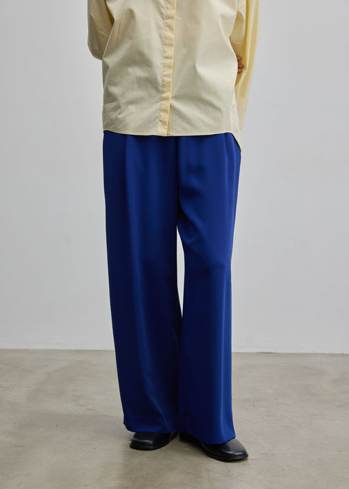 サイドタックワイドパンツ