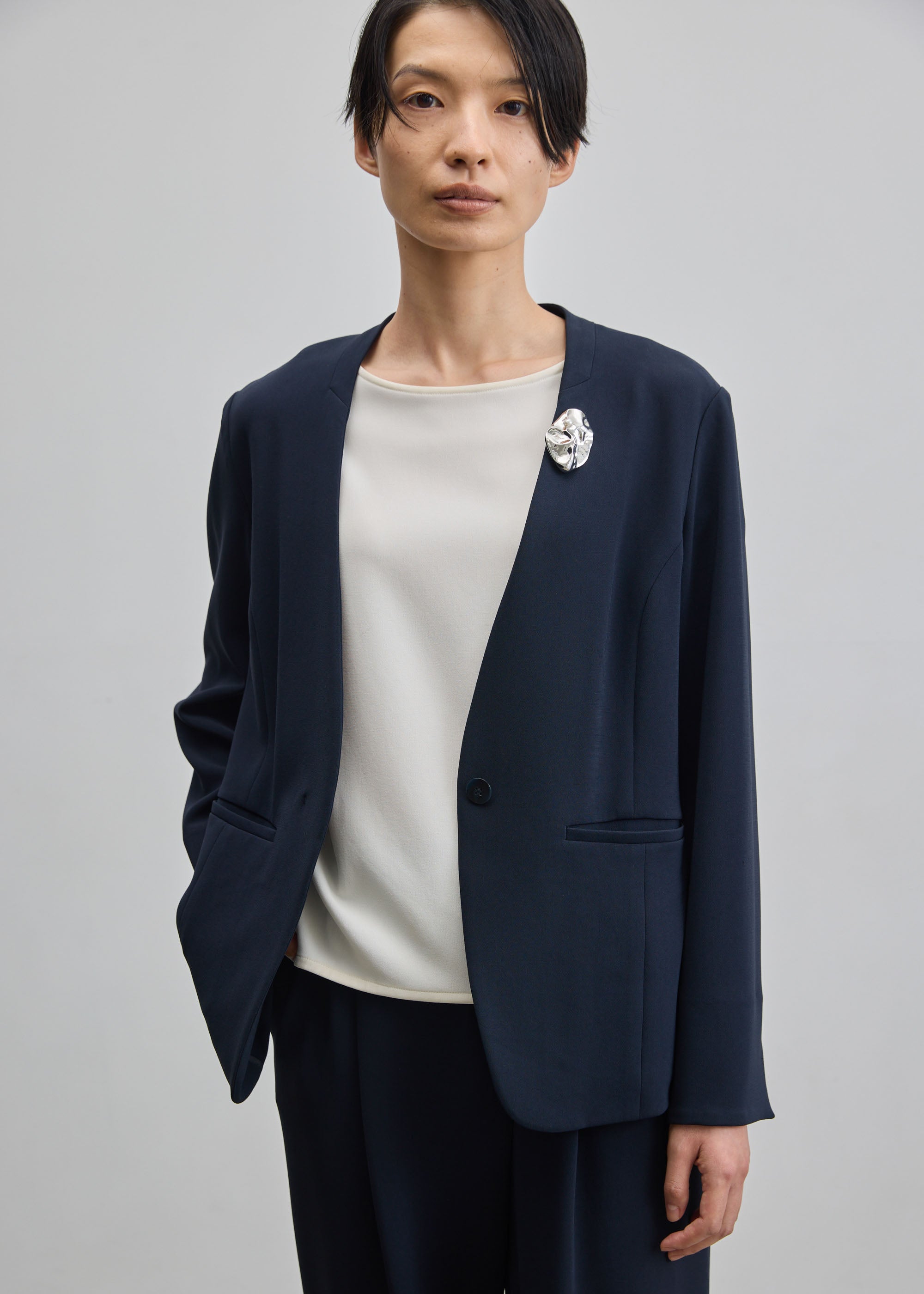 パールメタルブローチ