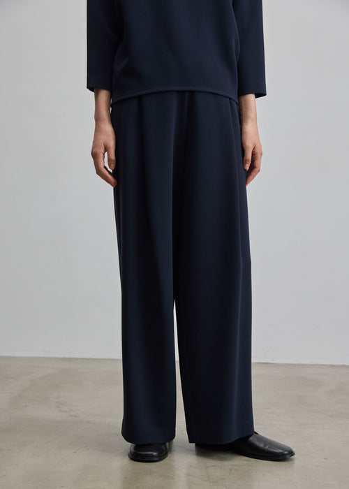 タックワイドパンツ