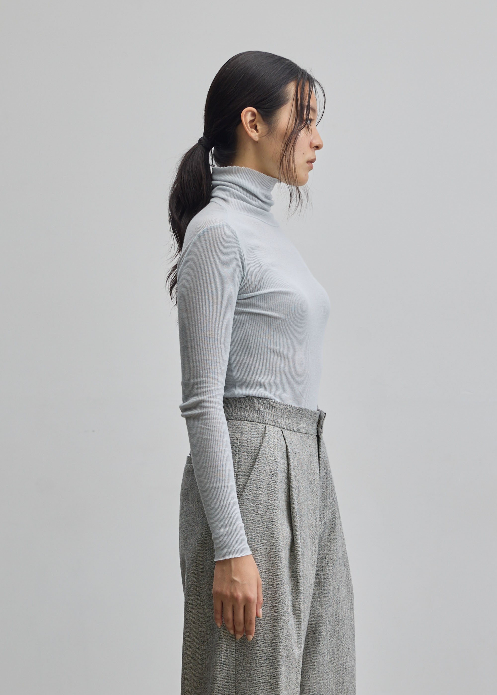 カシミヤ混タートルネックカットソー