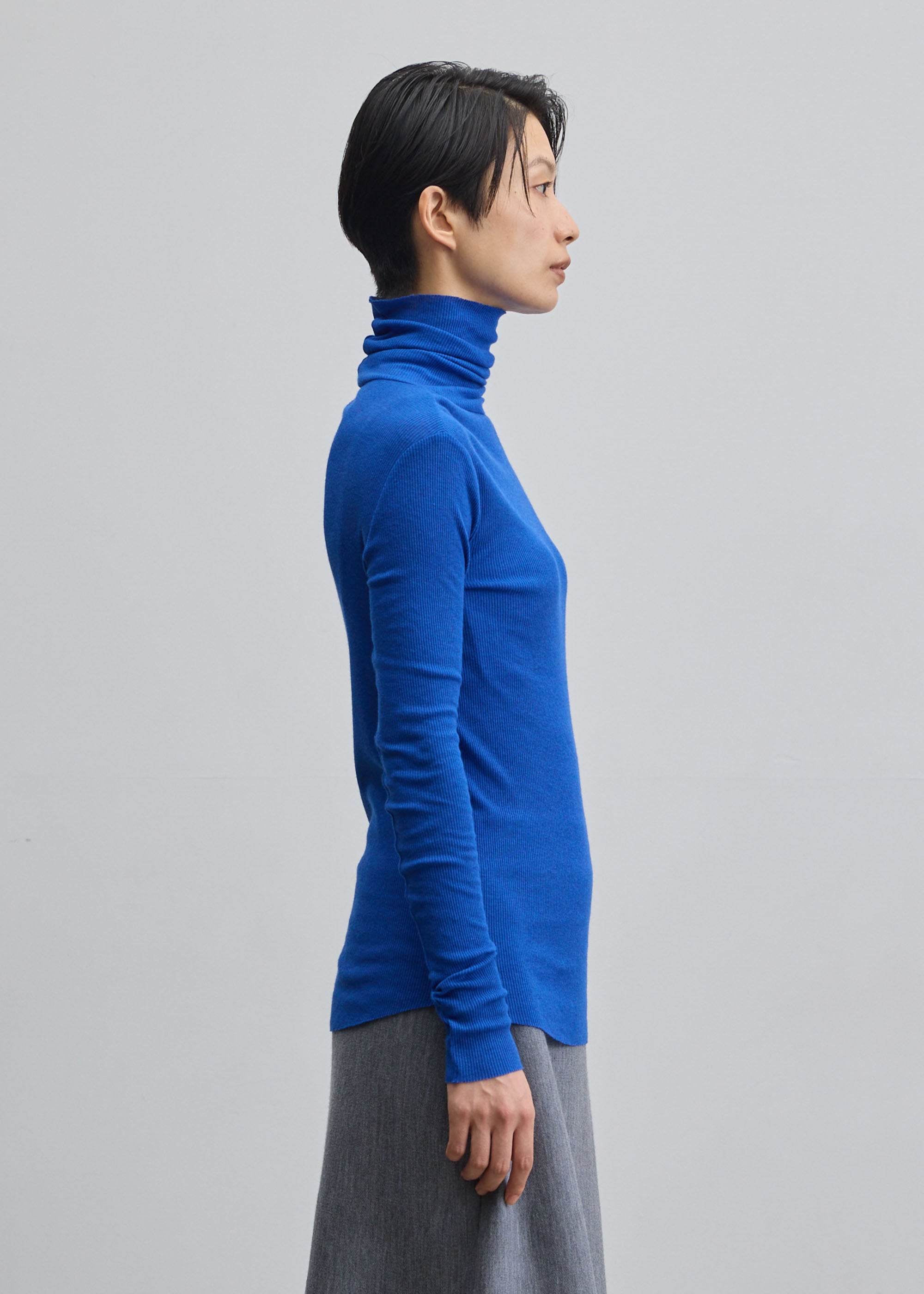 カシミヤ混タートルネックカットソー