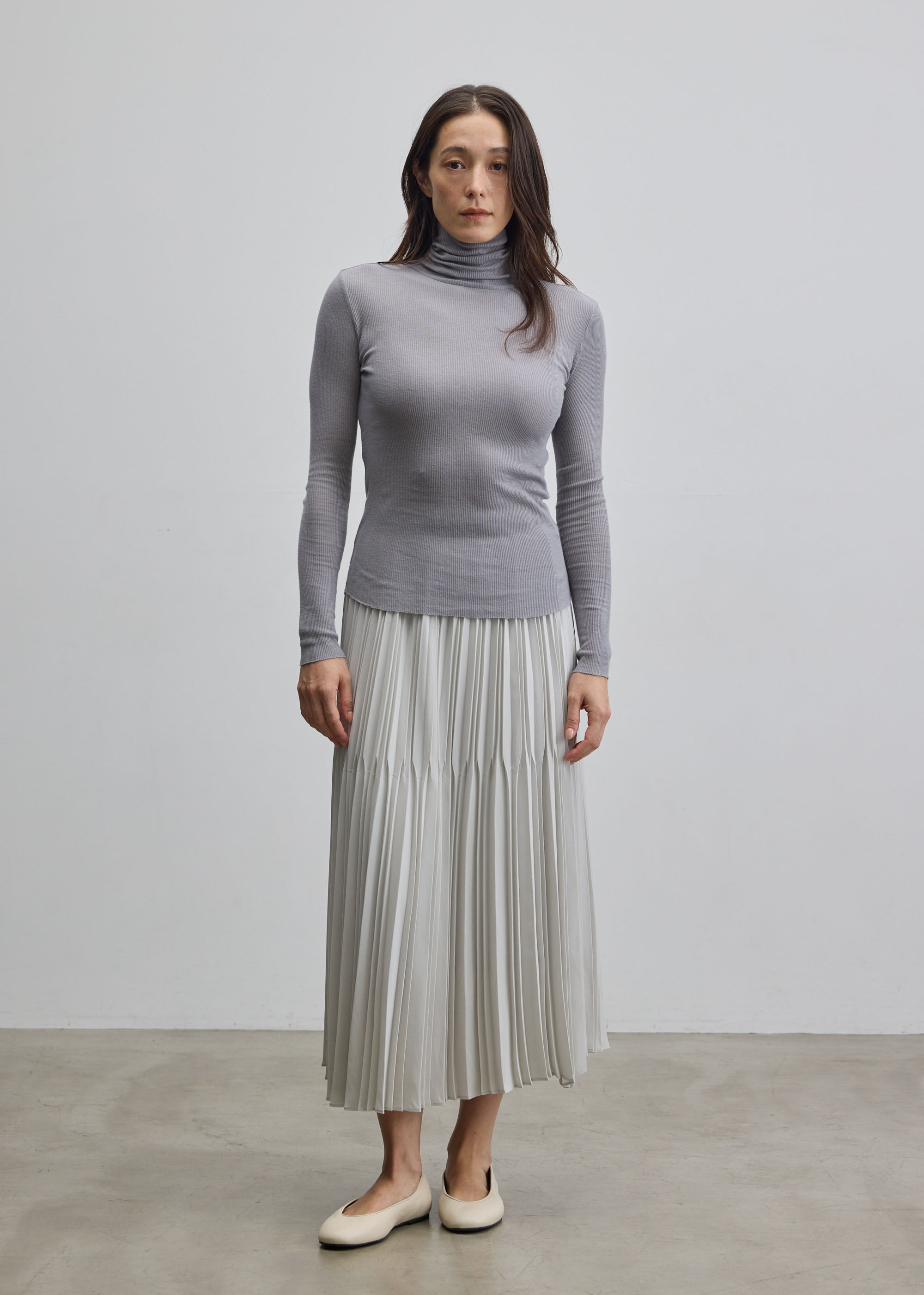 カシミヤ混タートルネックカットソー