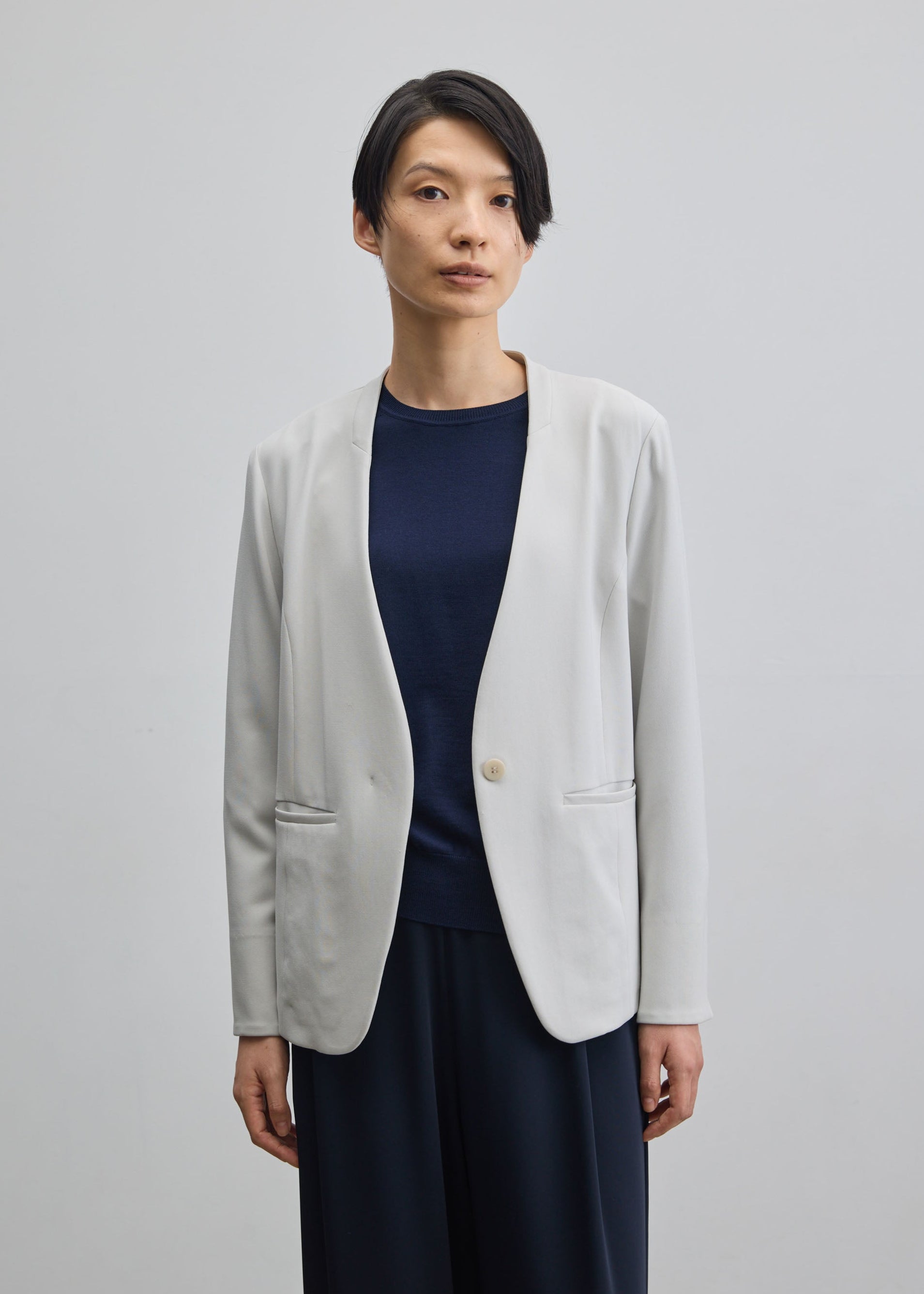 モデル:170cm サイズ:M
