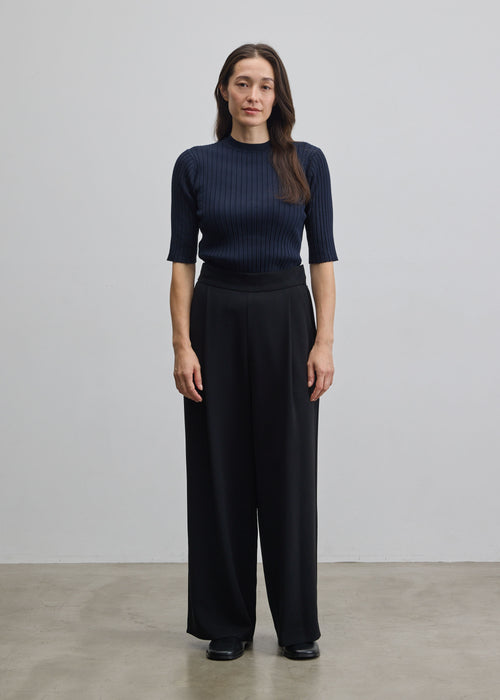 モデル:167cm サイズ:L