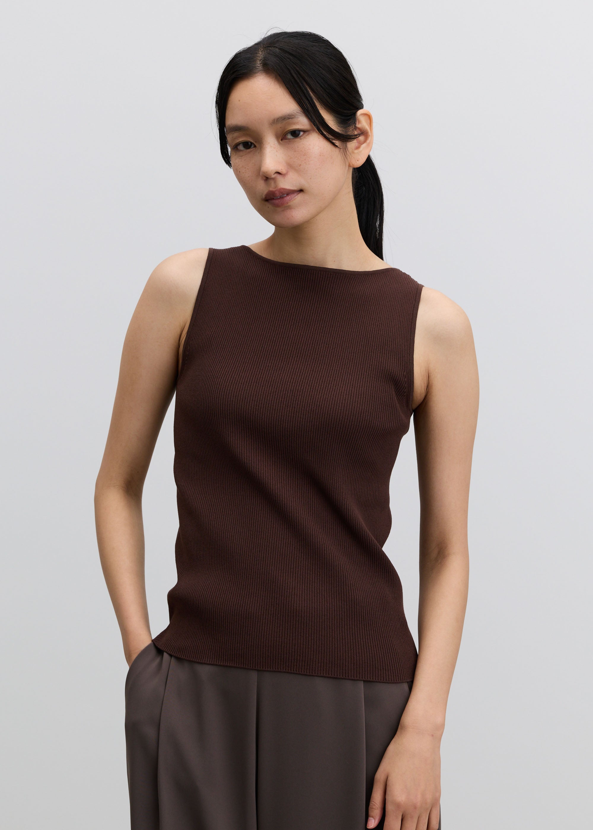 モデル:174cm サイズ:M