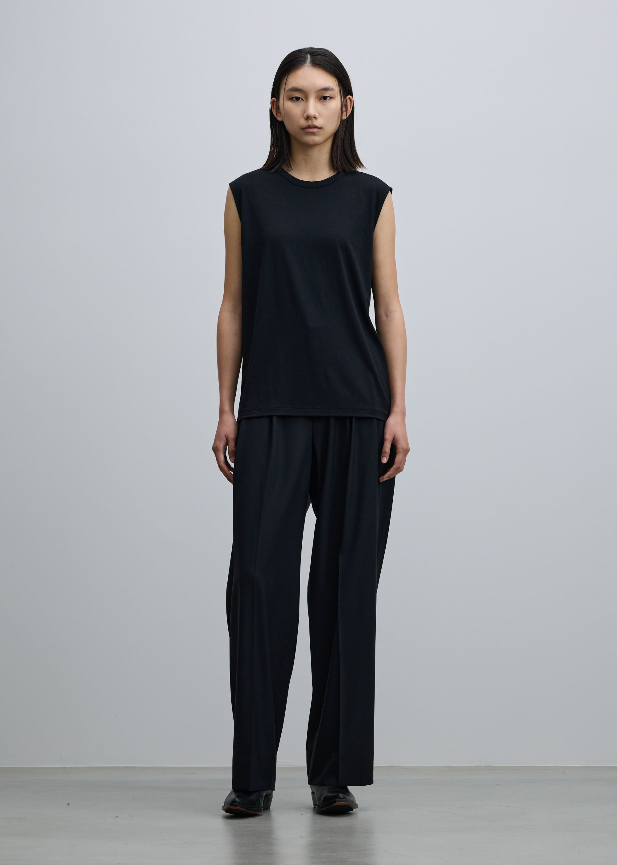 スーパー140ライトウールタックワイドストレートパンツ