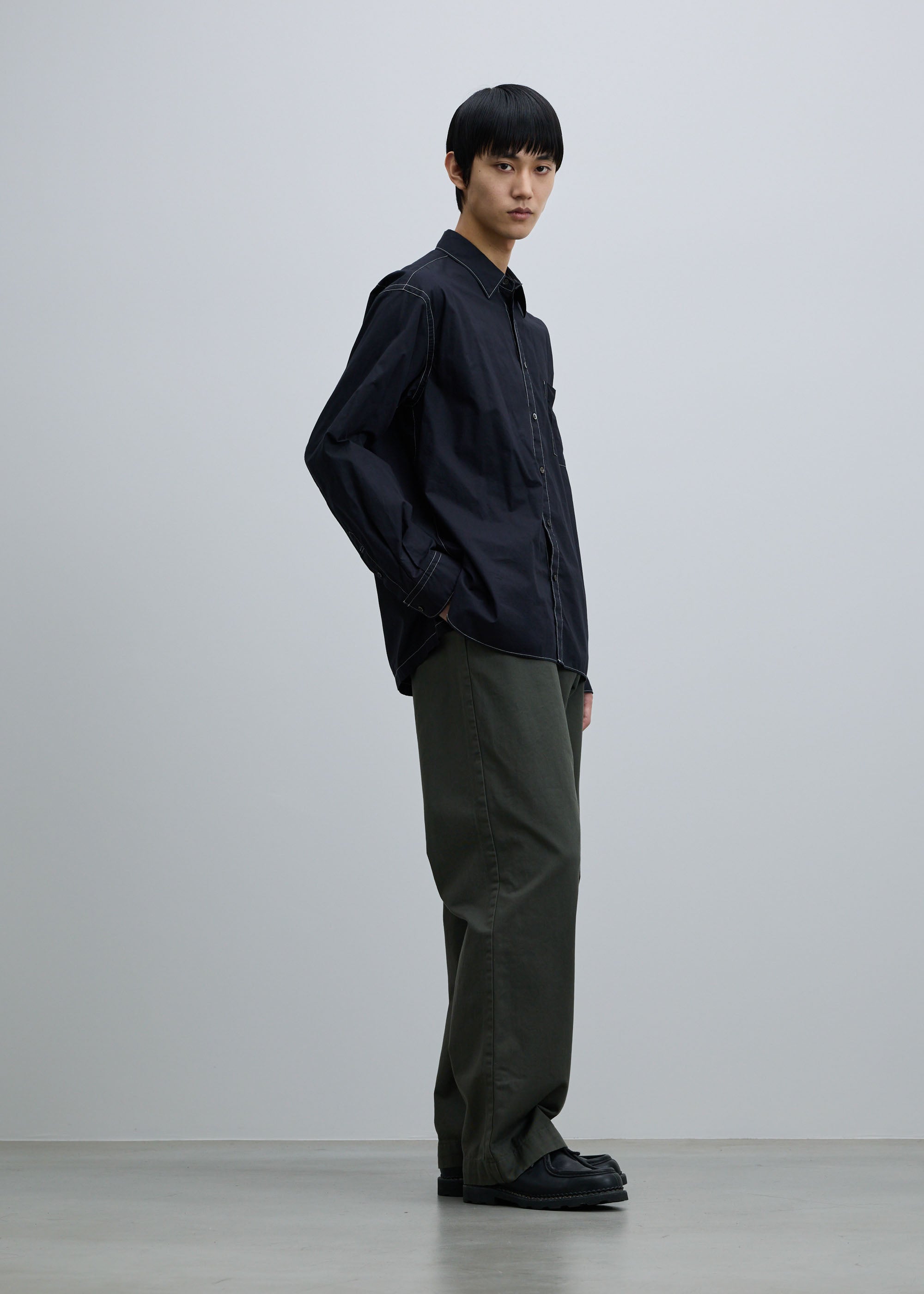 コットンチノパンツ