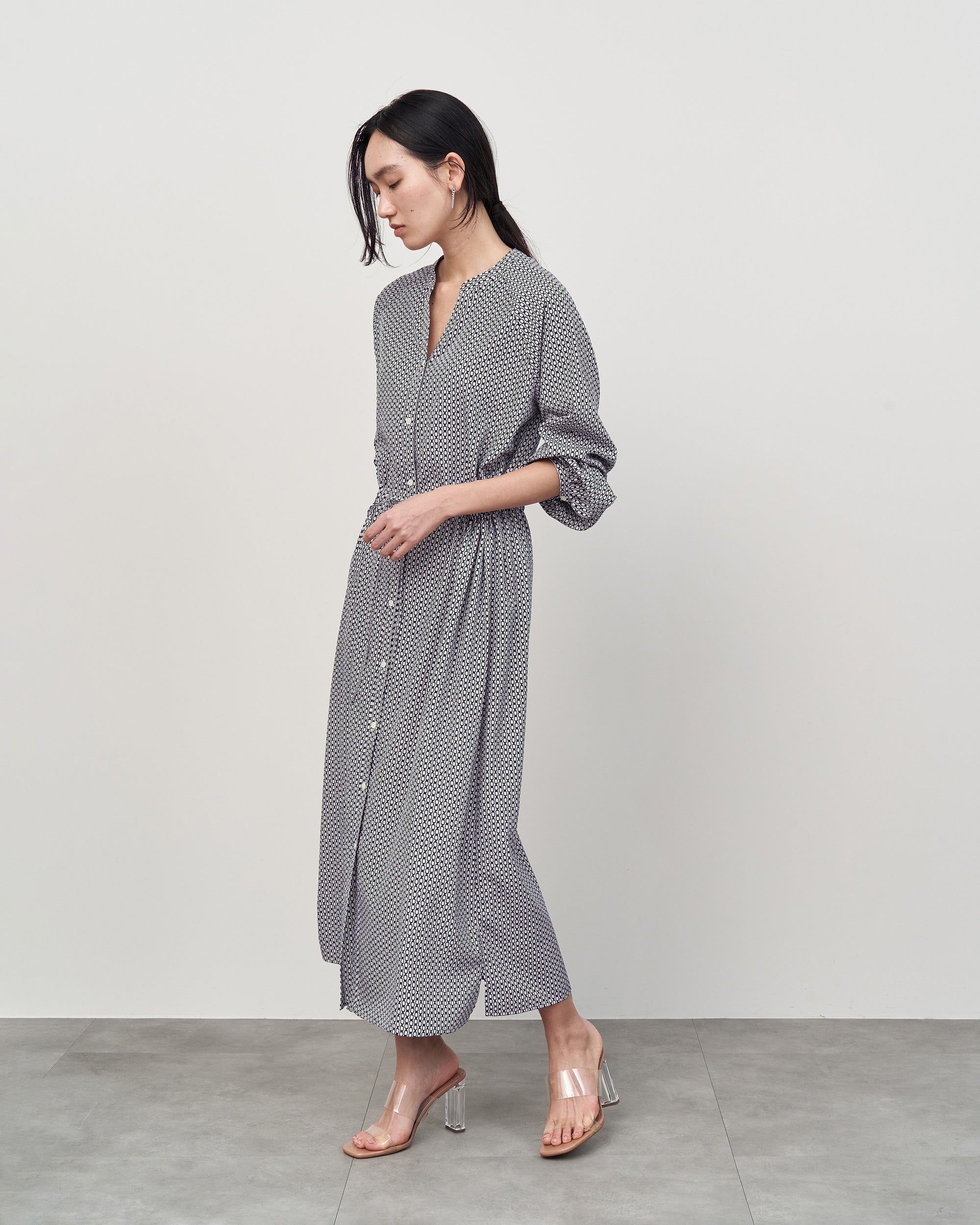 チェーン柄ワンピース