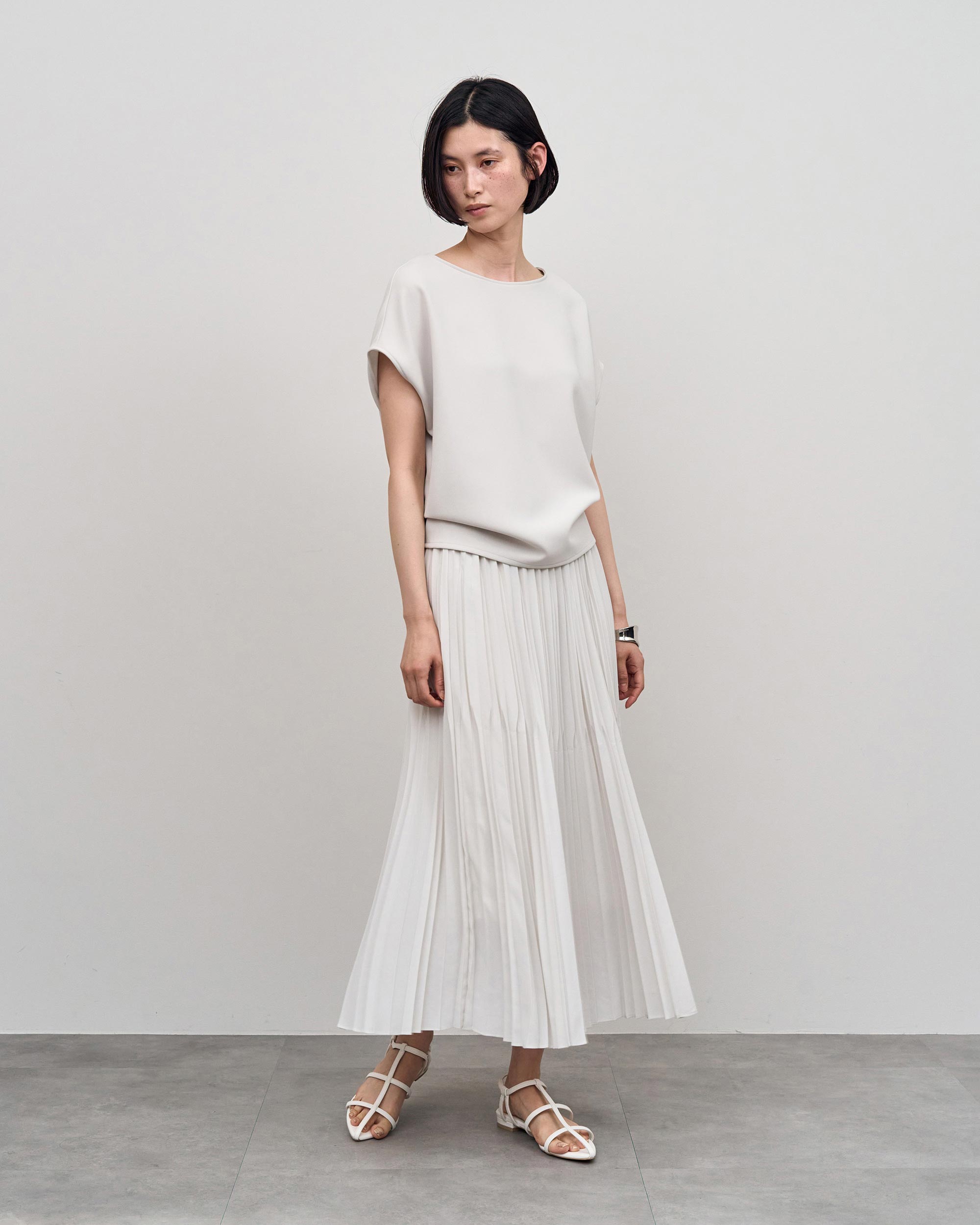 モデル:170cm 丈:85cm