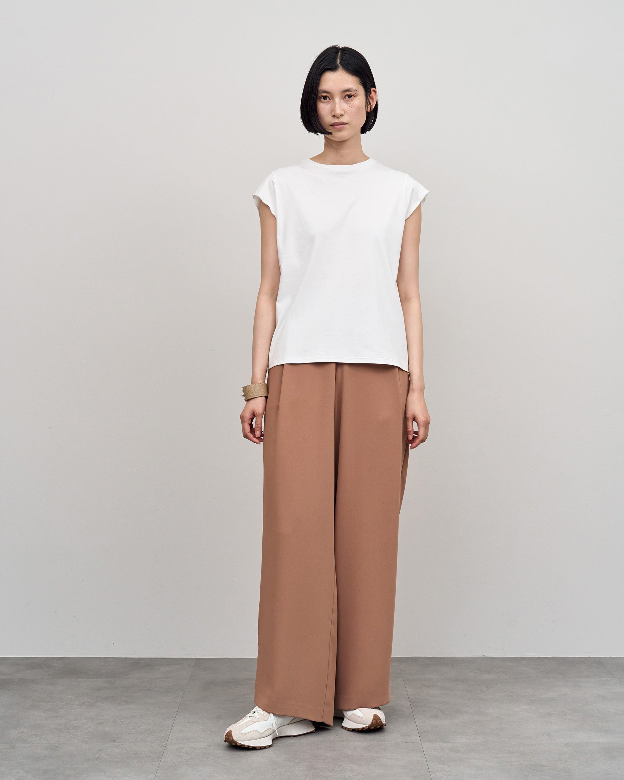 モデル:170cm サイズ:M