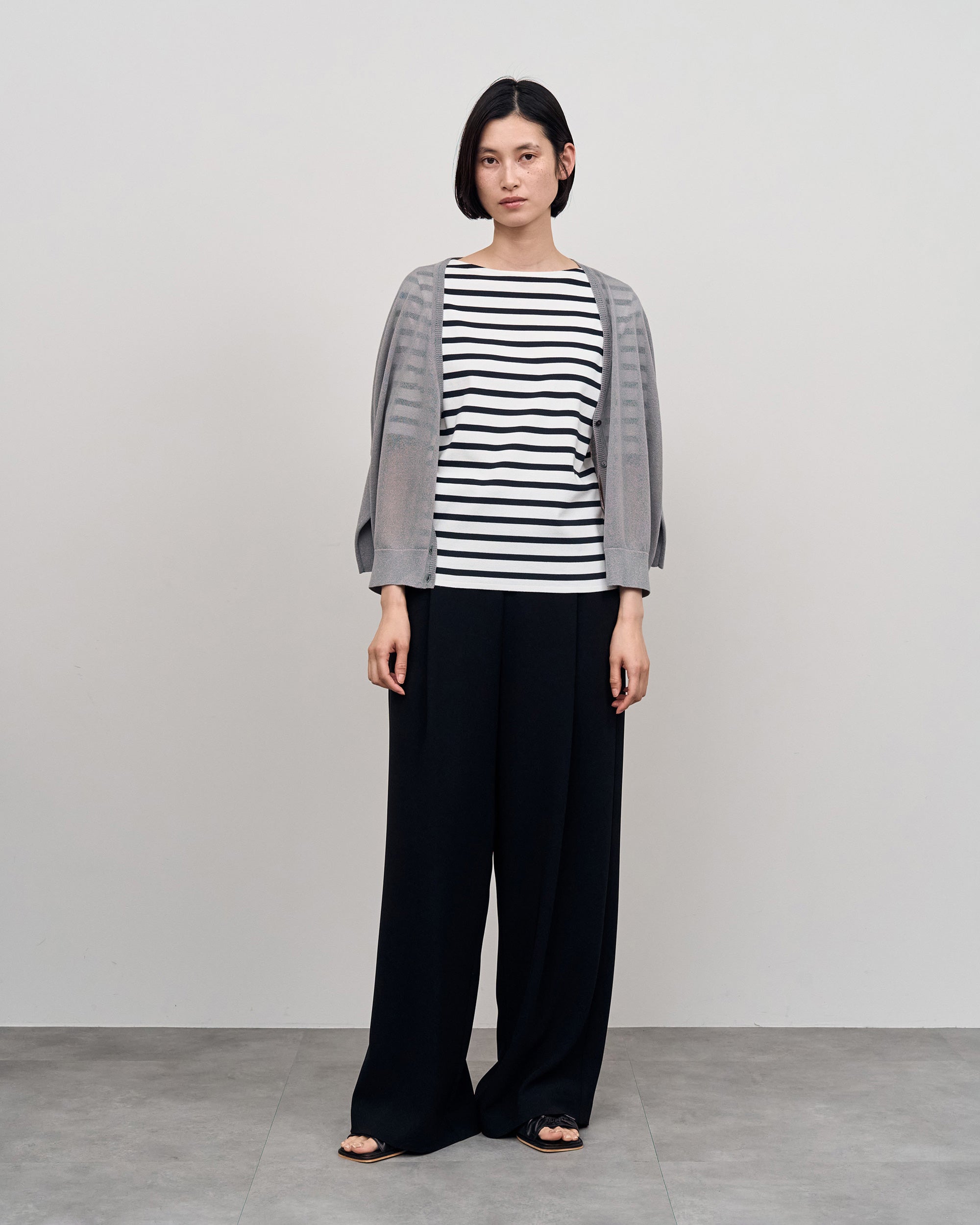 モデル:170cm サイズ:M