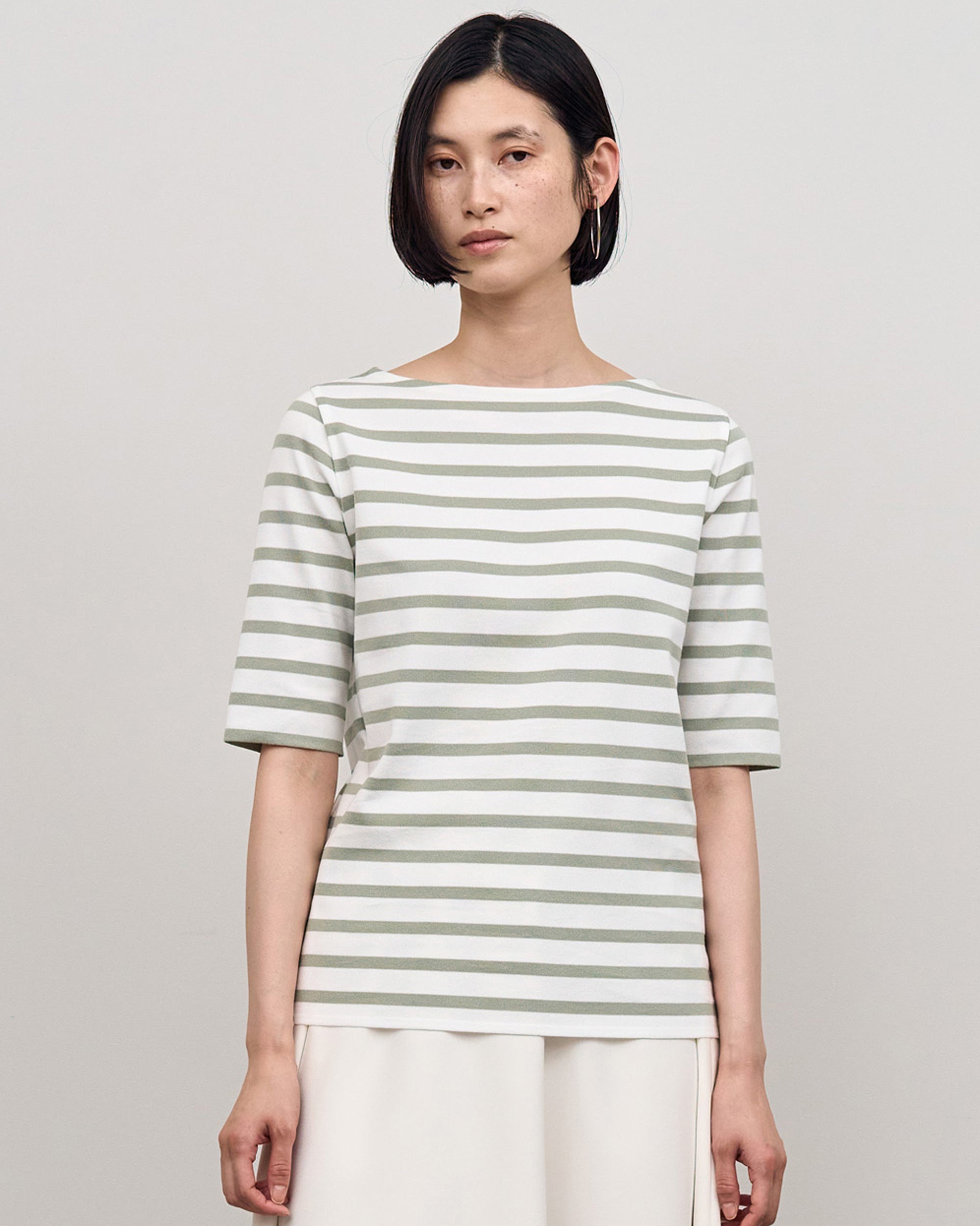 モデル:170cm サイズ:M