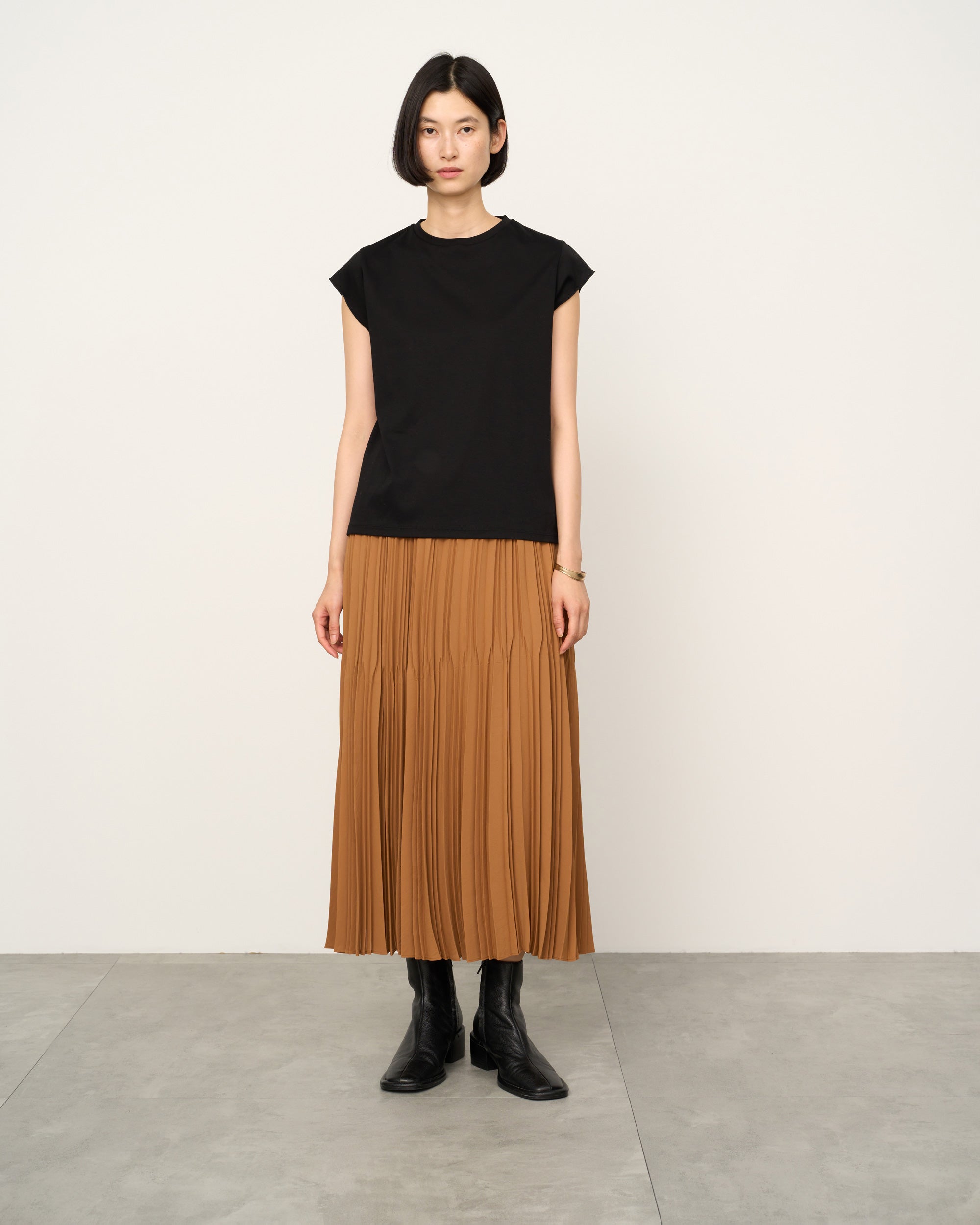 フレンチスリーブTシャツ