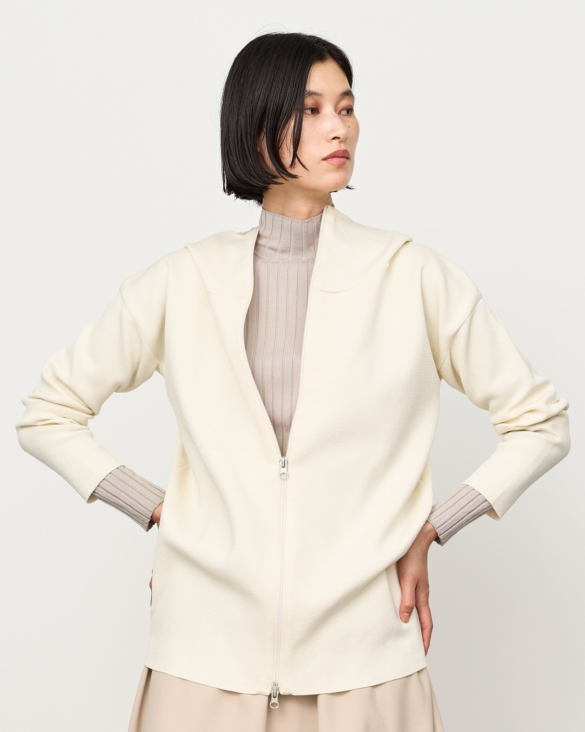 ミラノリブニットパーカー