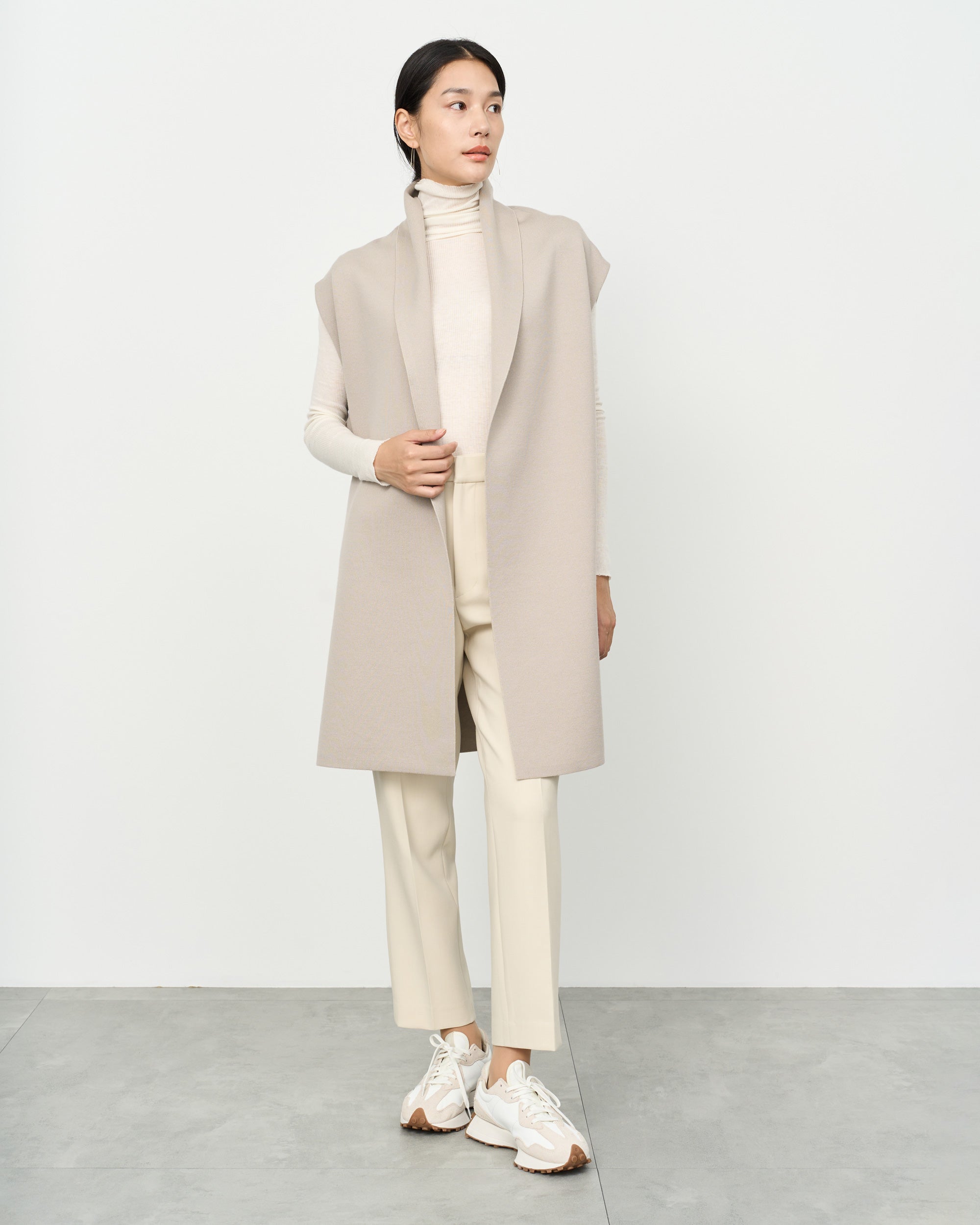 モデル:170cm サイズ:L