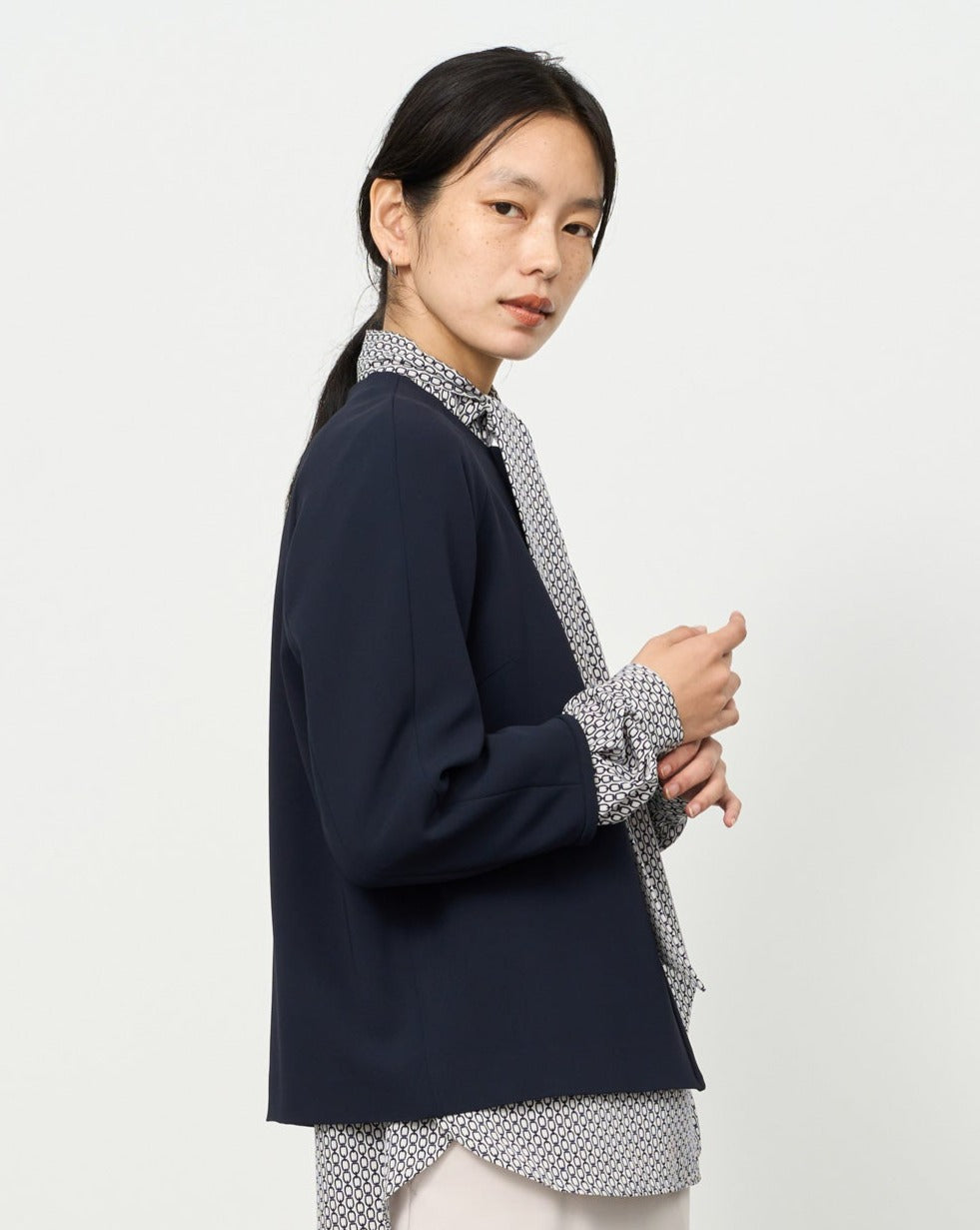 フロントホック8分袖ジャケット