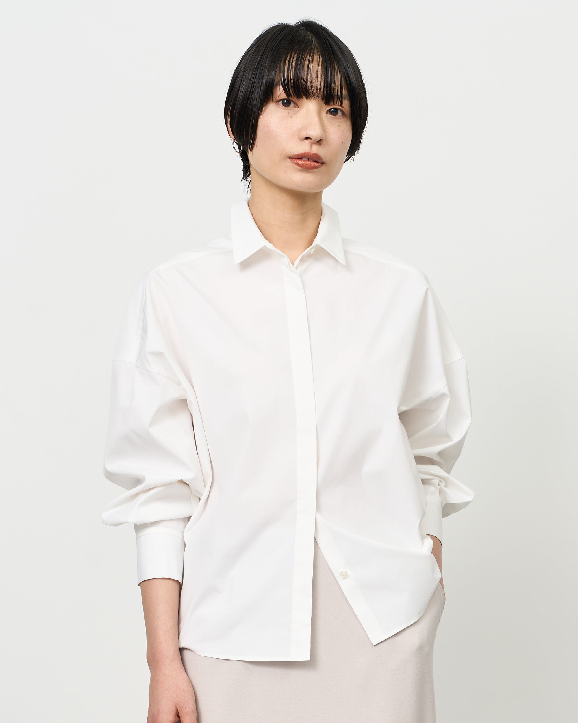 コクーンシャツ