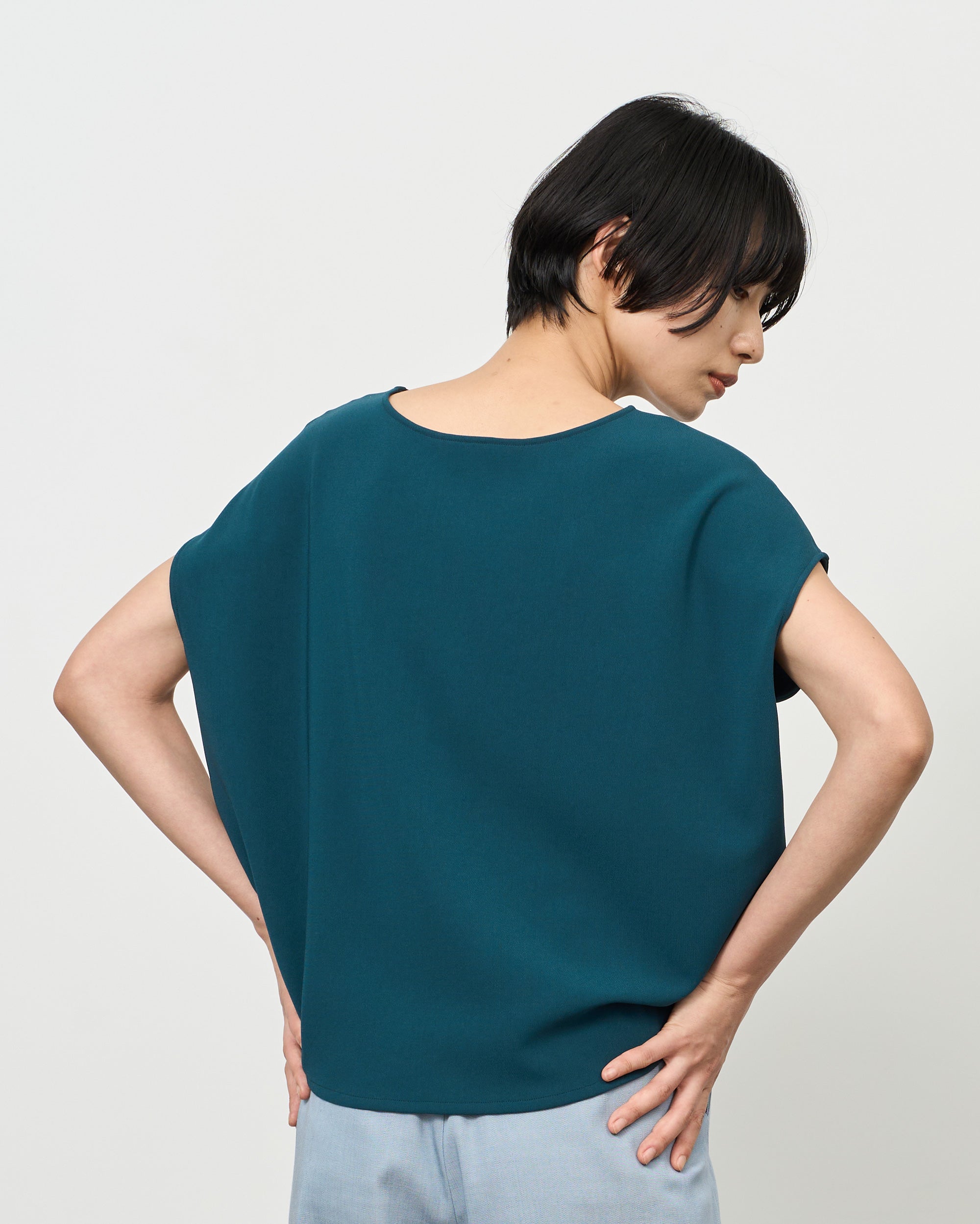 ショートスリーブコクーンブラウス