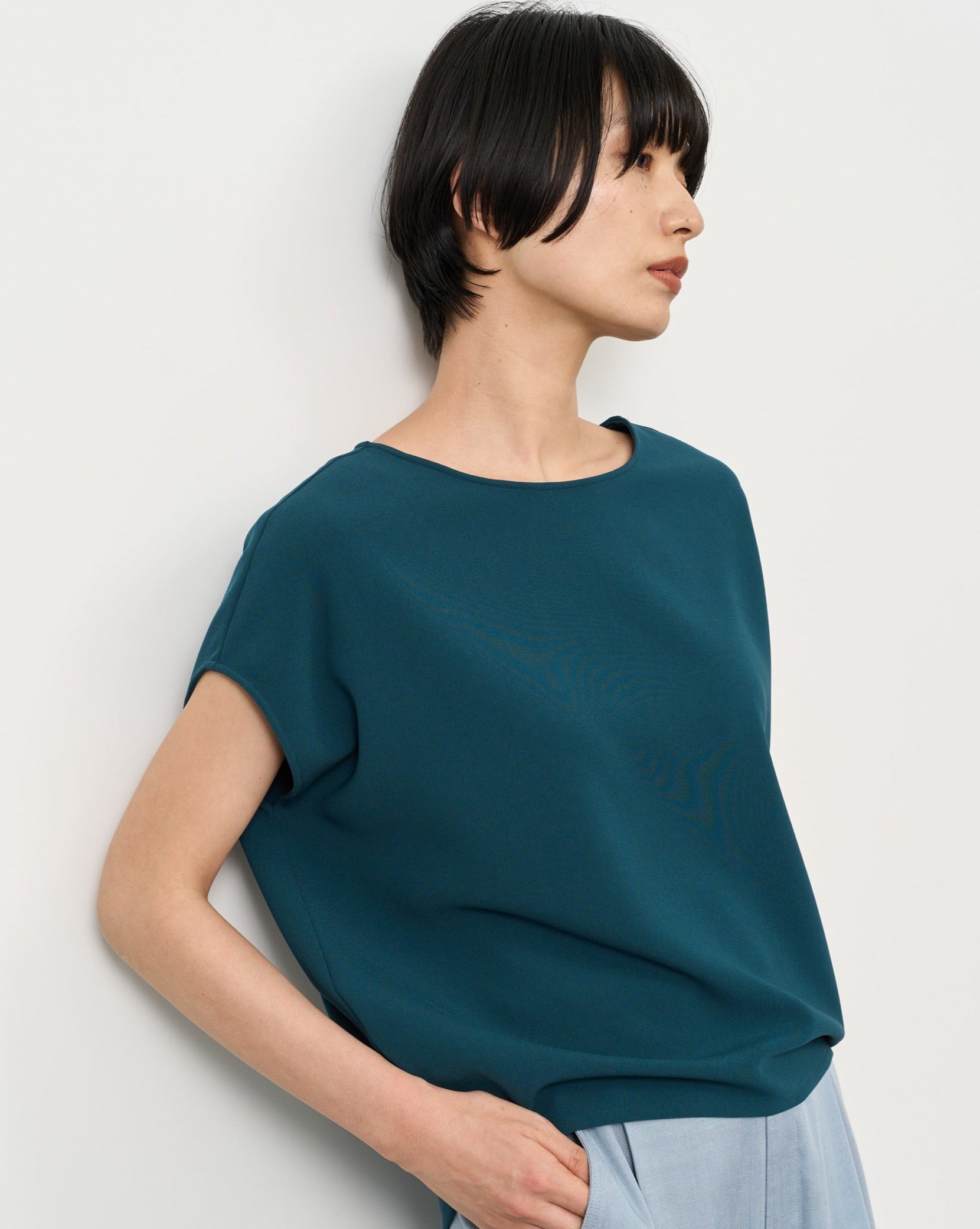 モデル:170cm サイズ:M