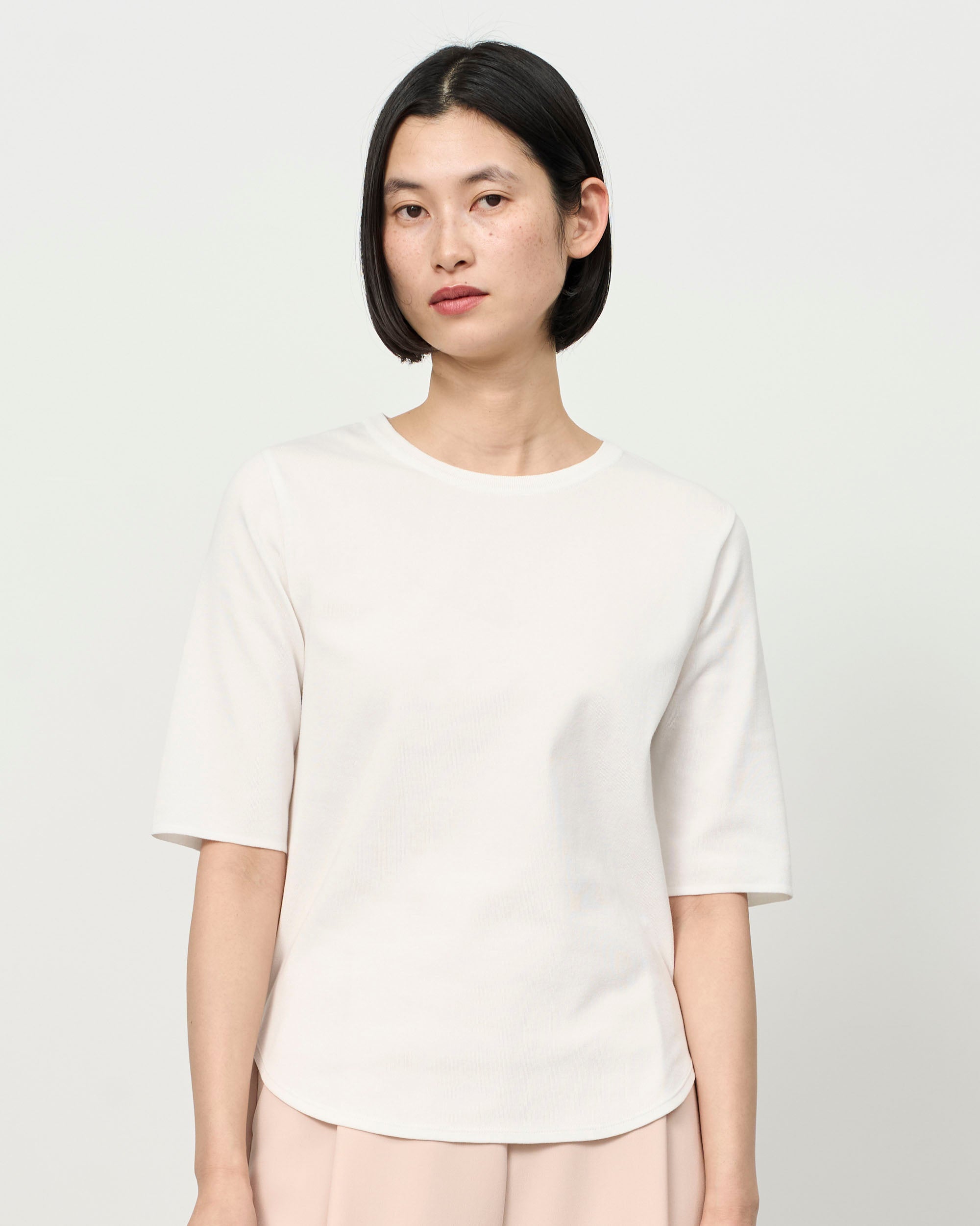 モデル:170cm サイズ:M