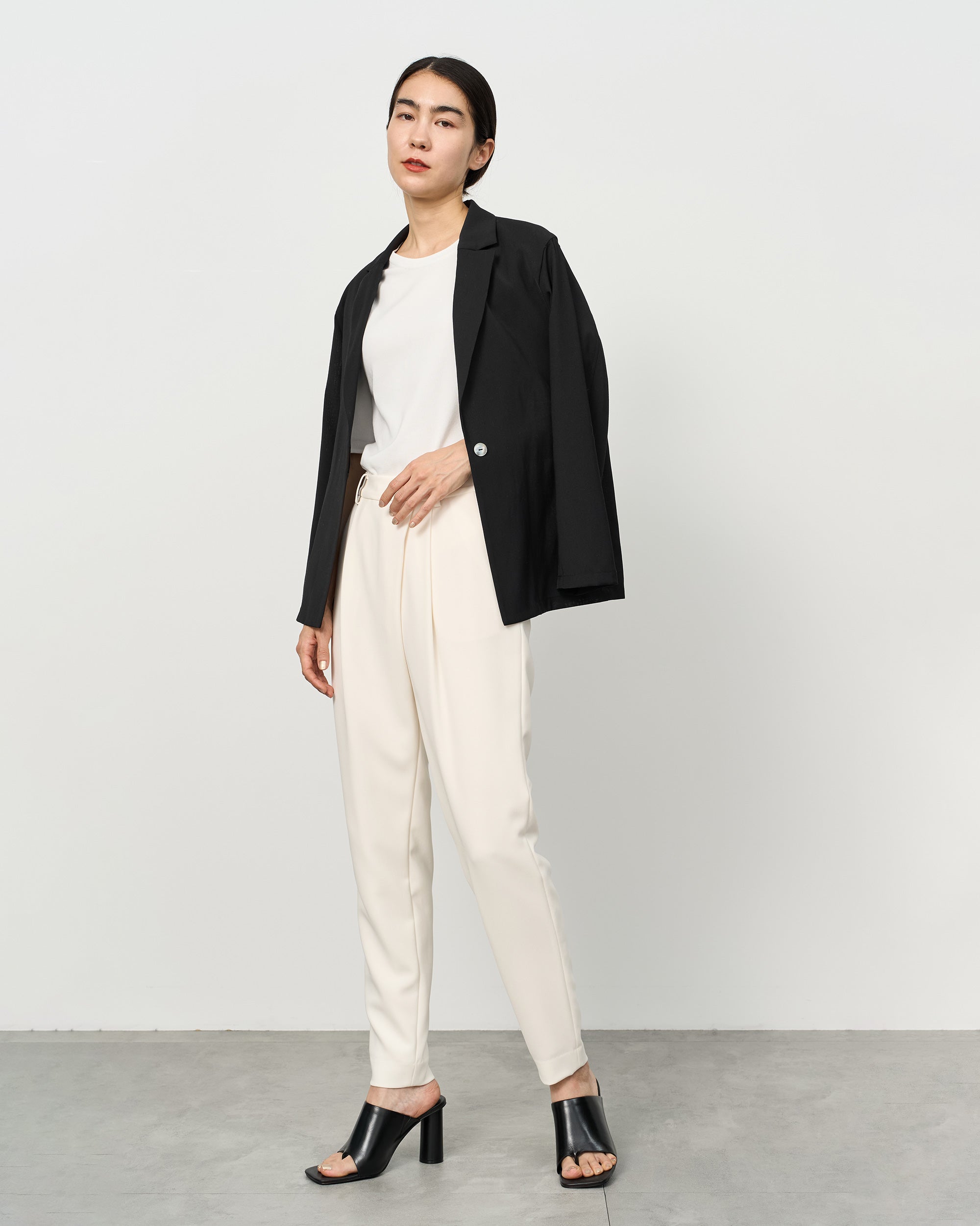 モデル:172cm サイズ:S/TALL
