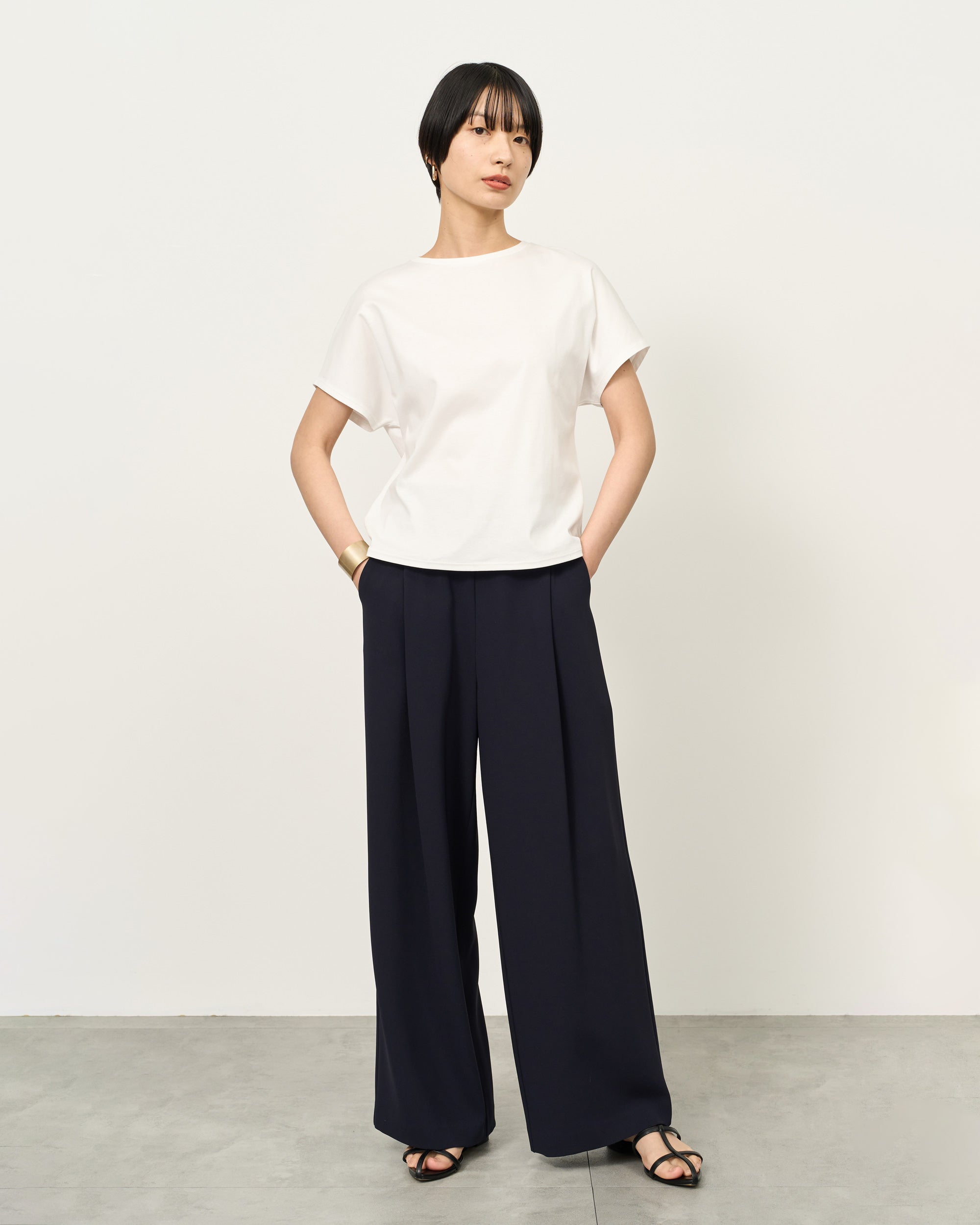 モデル:170cm サイズ:M