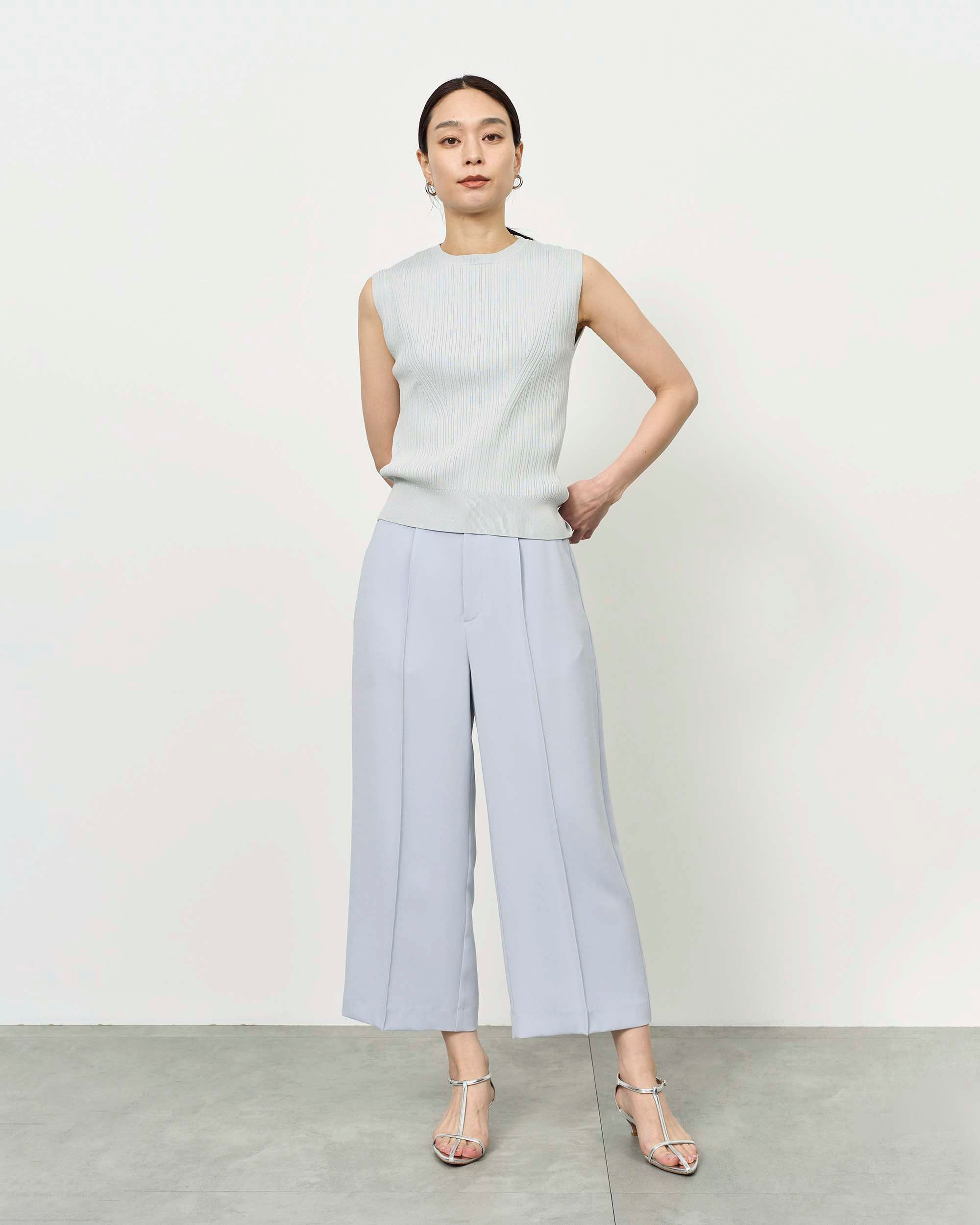 モデル:175cm サイズ:M