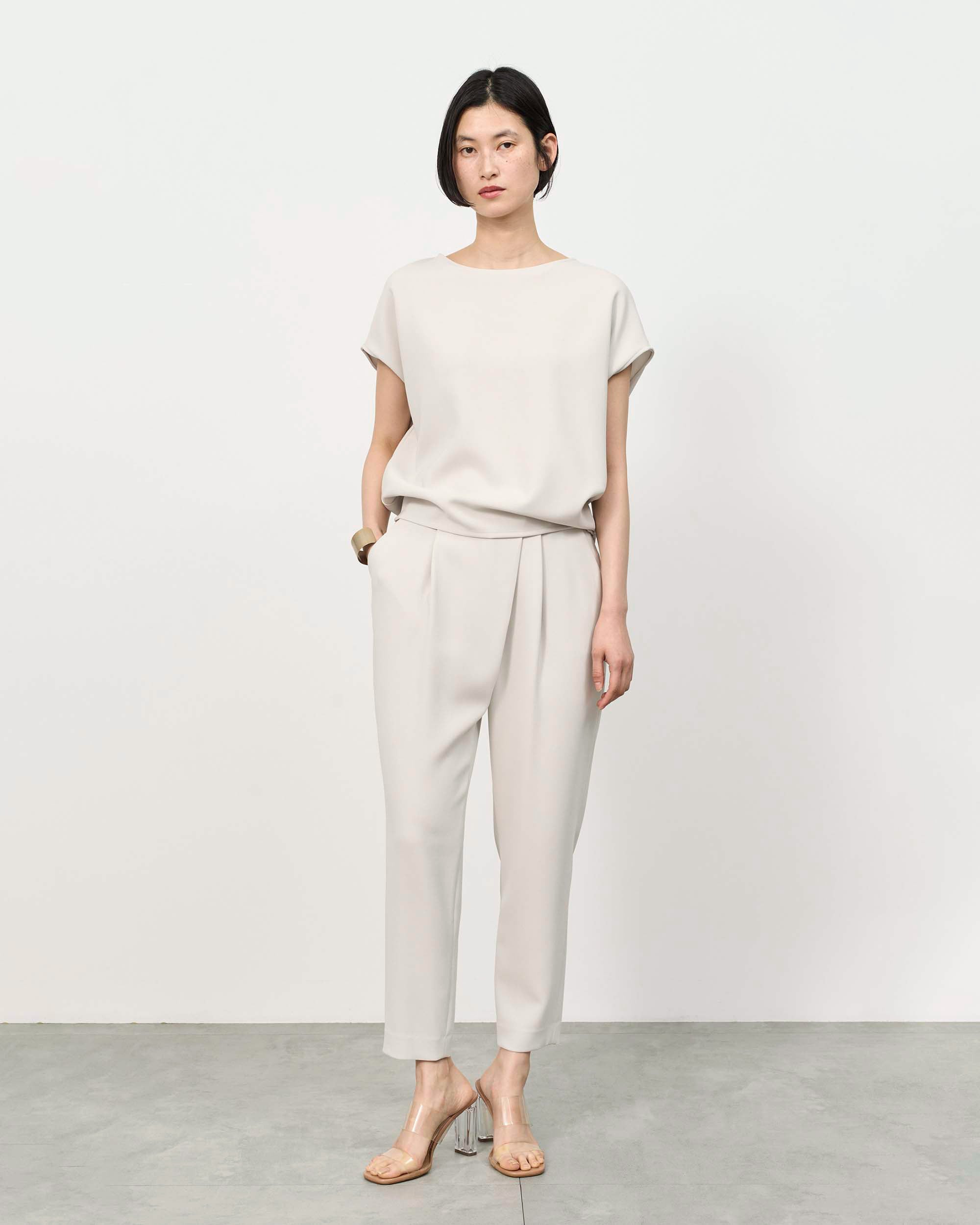 モデル:170cm サイズ:M