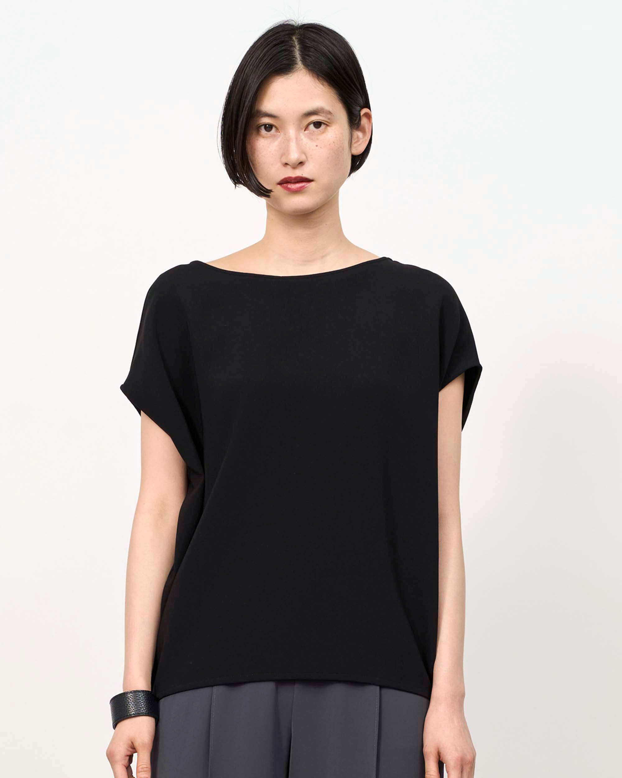 ショートスリーブコクーンブラウス