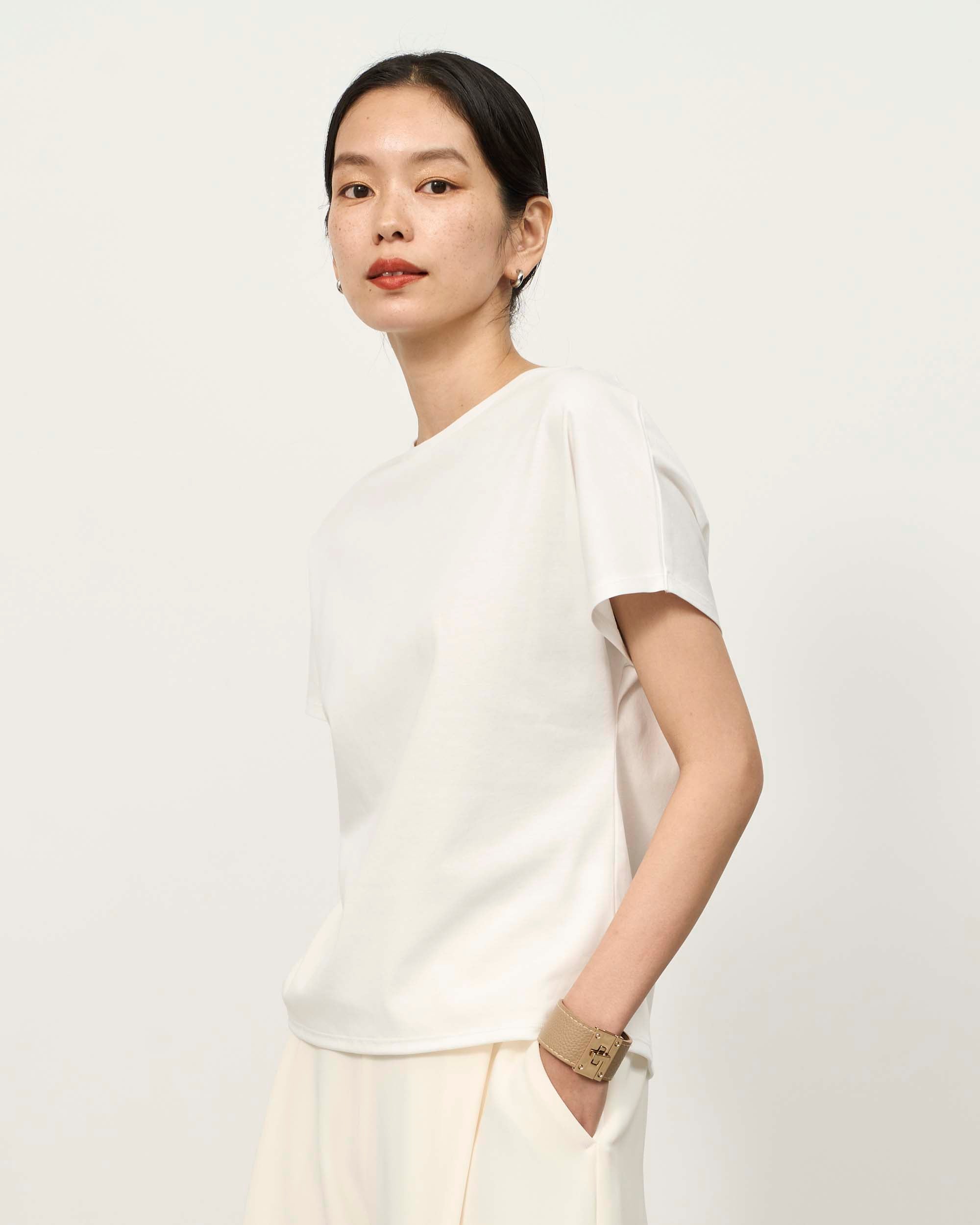 ドルマンスリーブTシャツ
