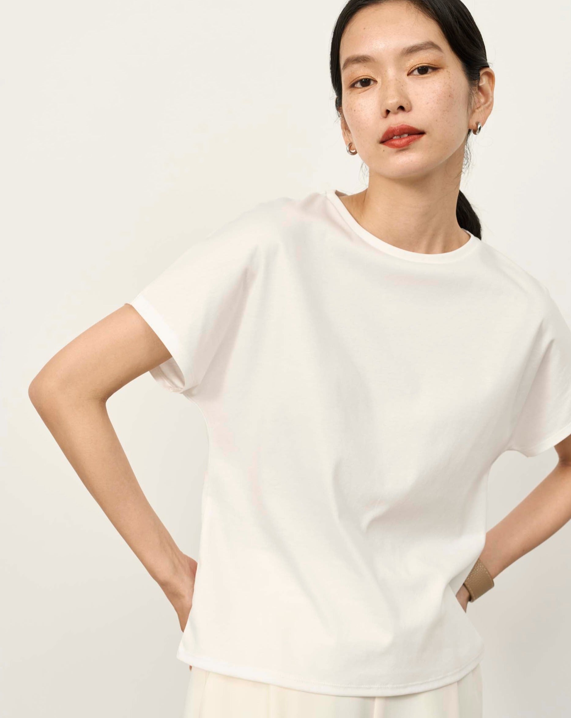ドルマンスリーブTシャツ