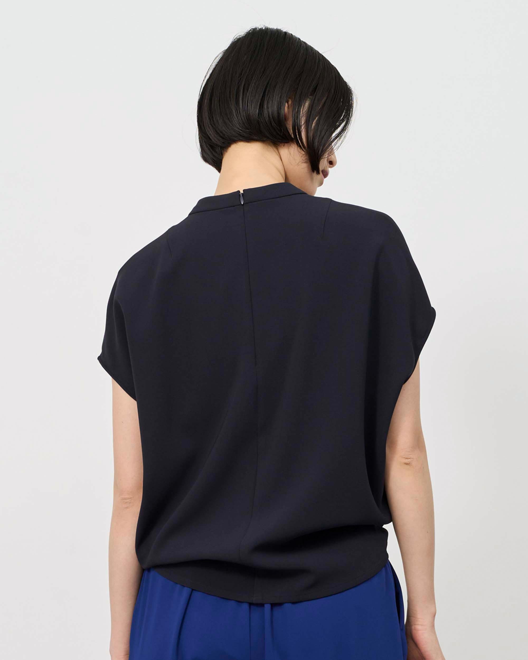 スタンドカラーコクーンブラウス