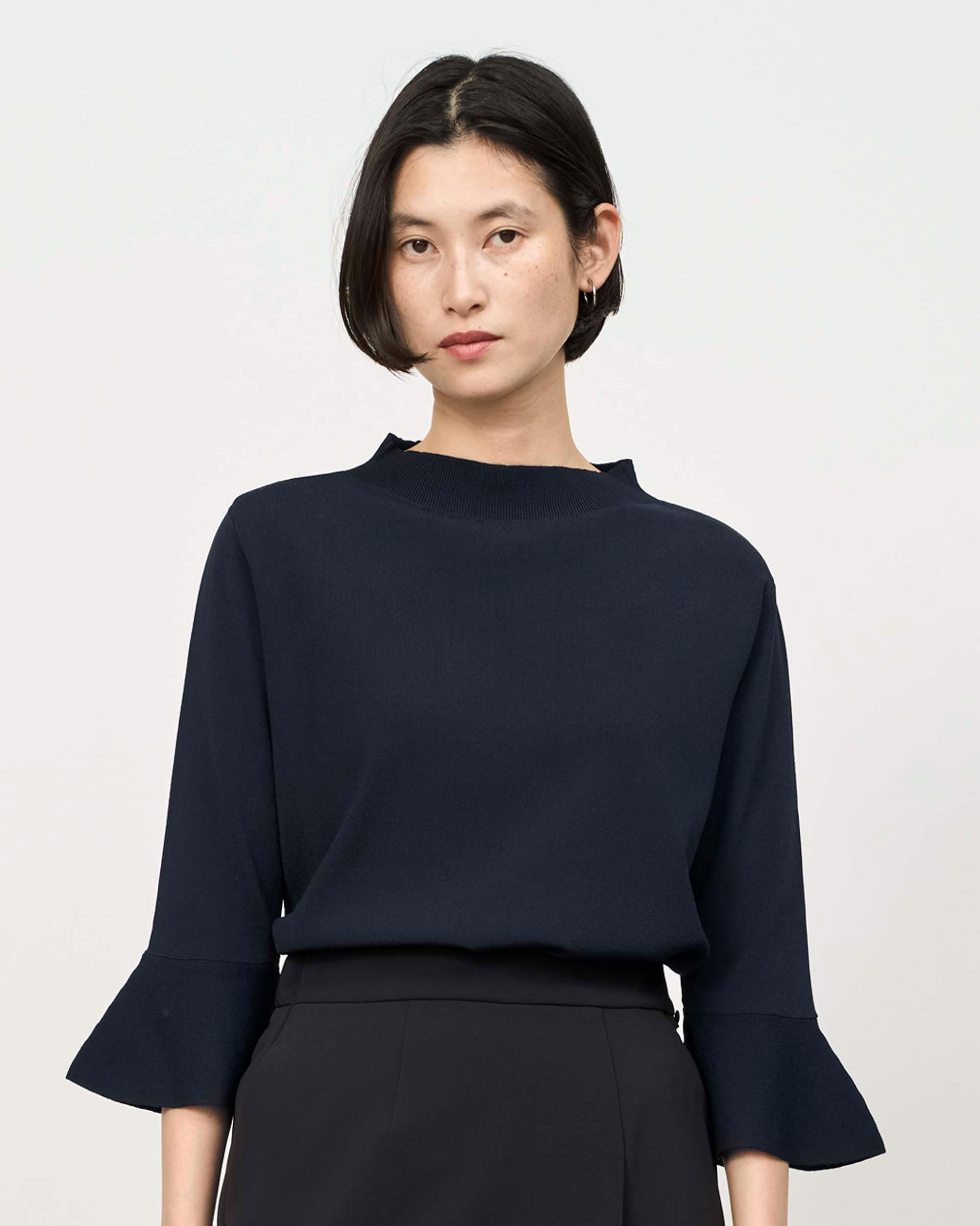 フレアスリーブニットプルオーバー