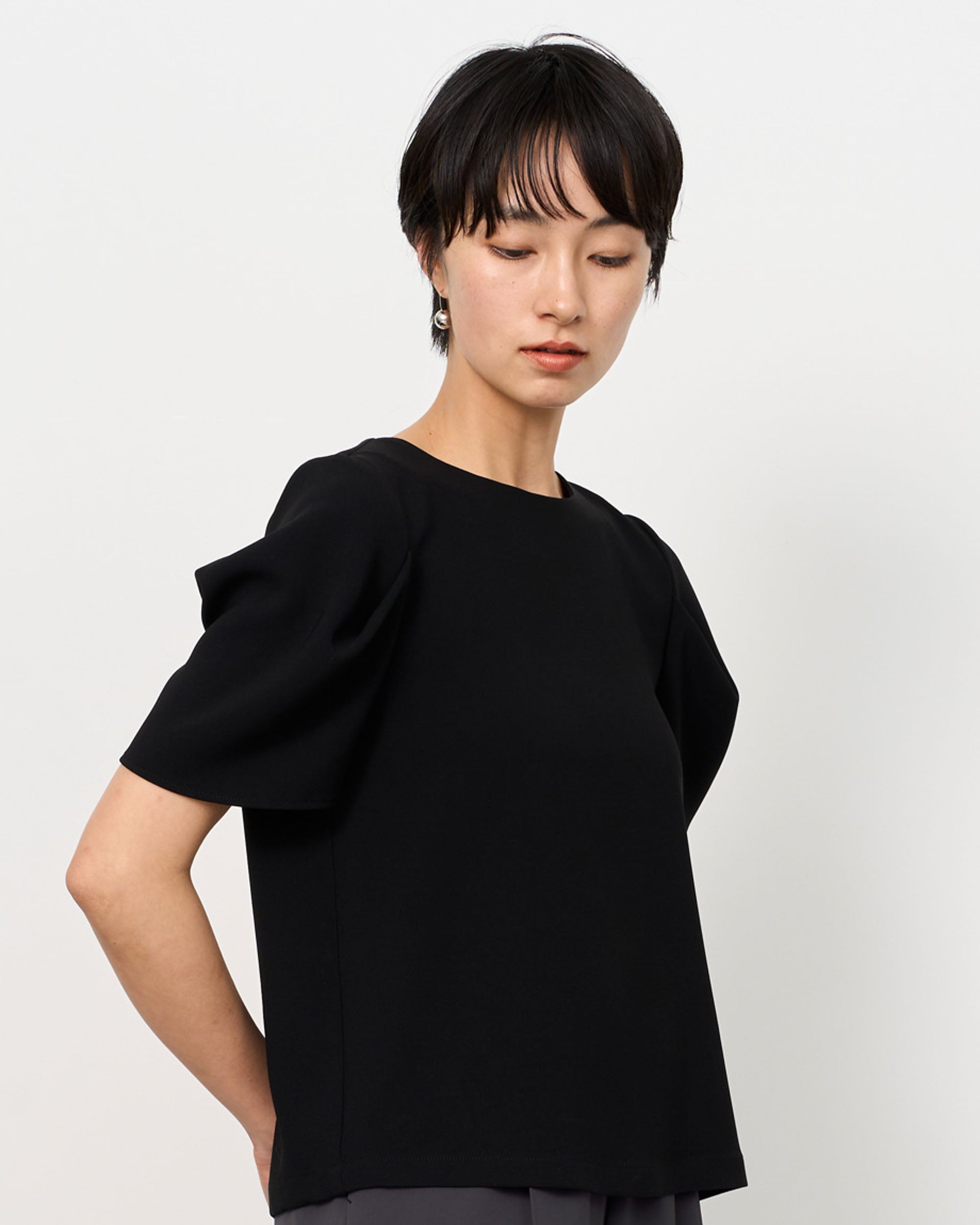 モデル:170cm サイズ:M