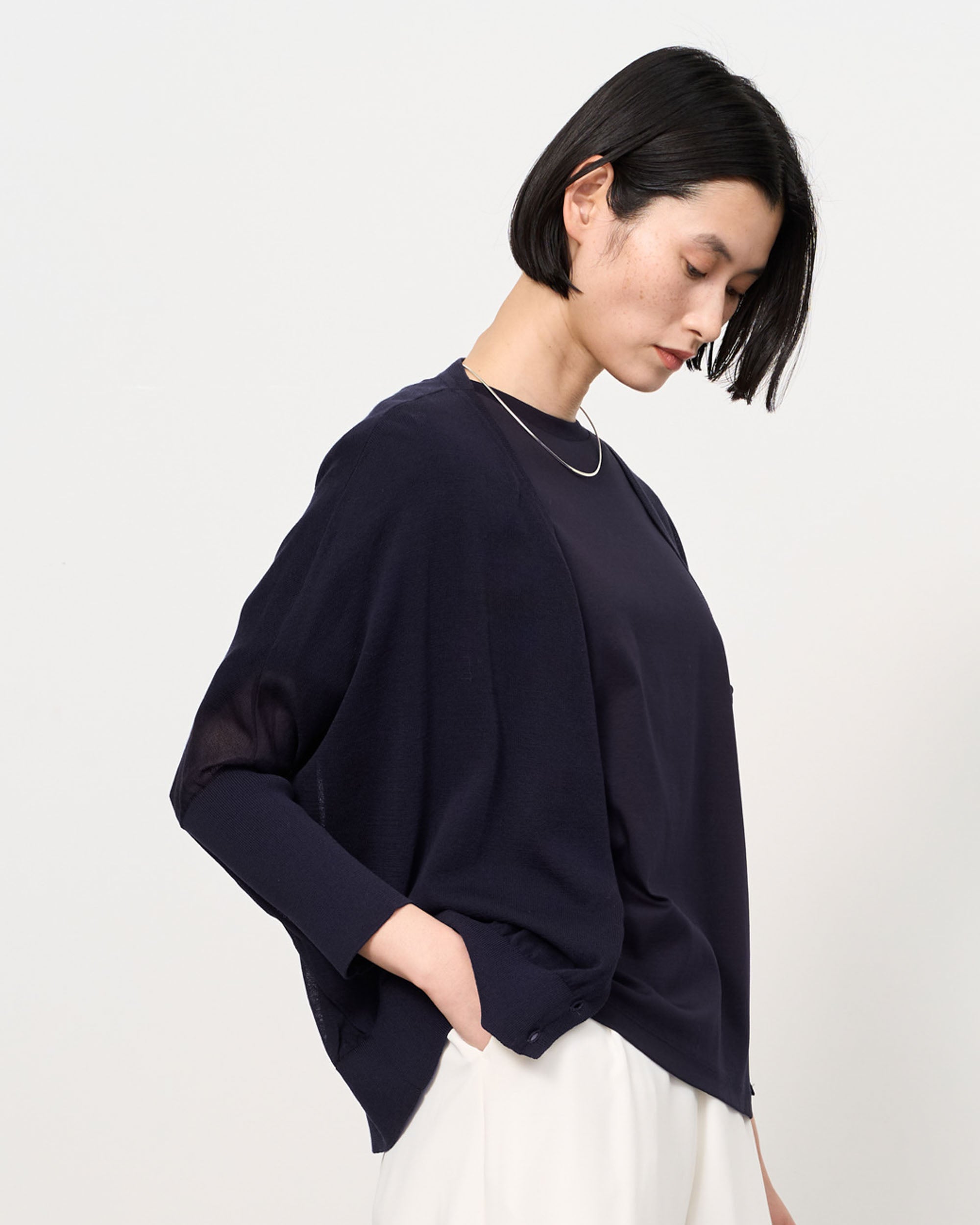 シアーコクーンVネックニットカーディガン