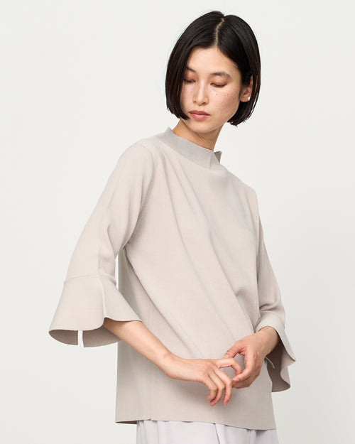 モデル:170cm サイズ:M