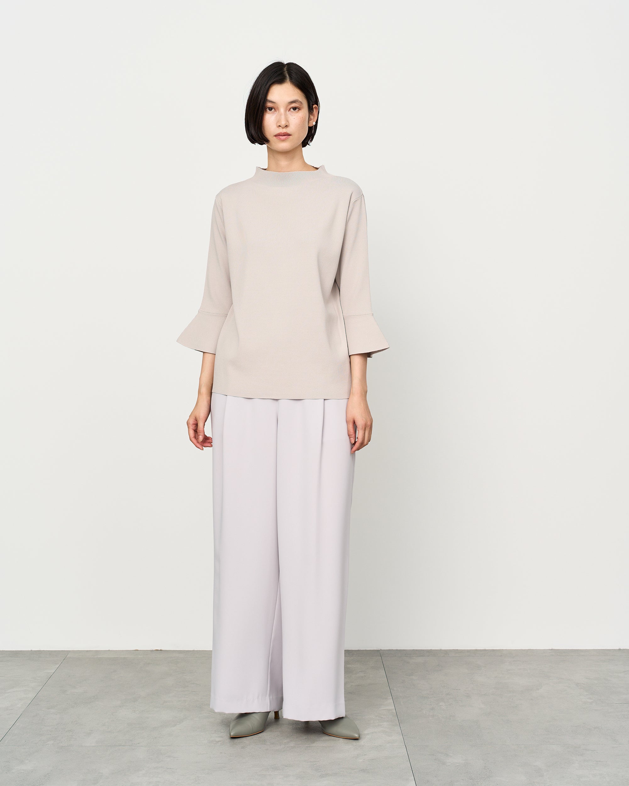 フレアスリーブニットプルオーバー