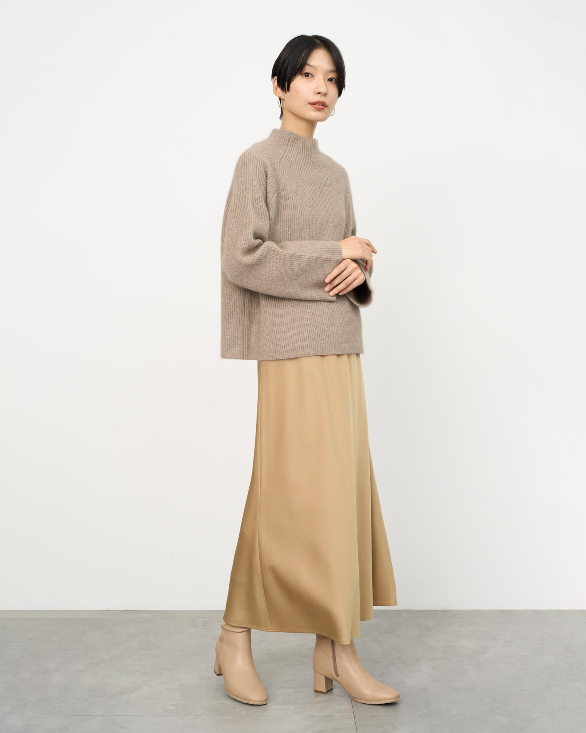 モデル:170cm サイズ:M