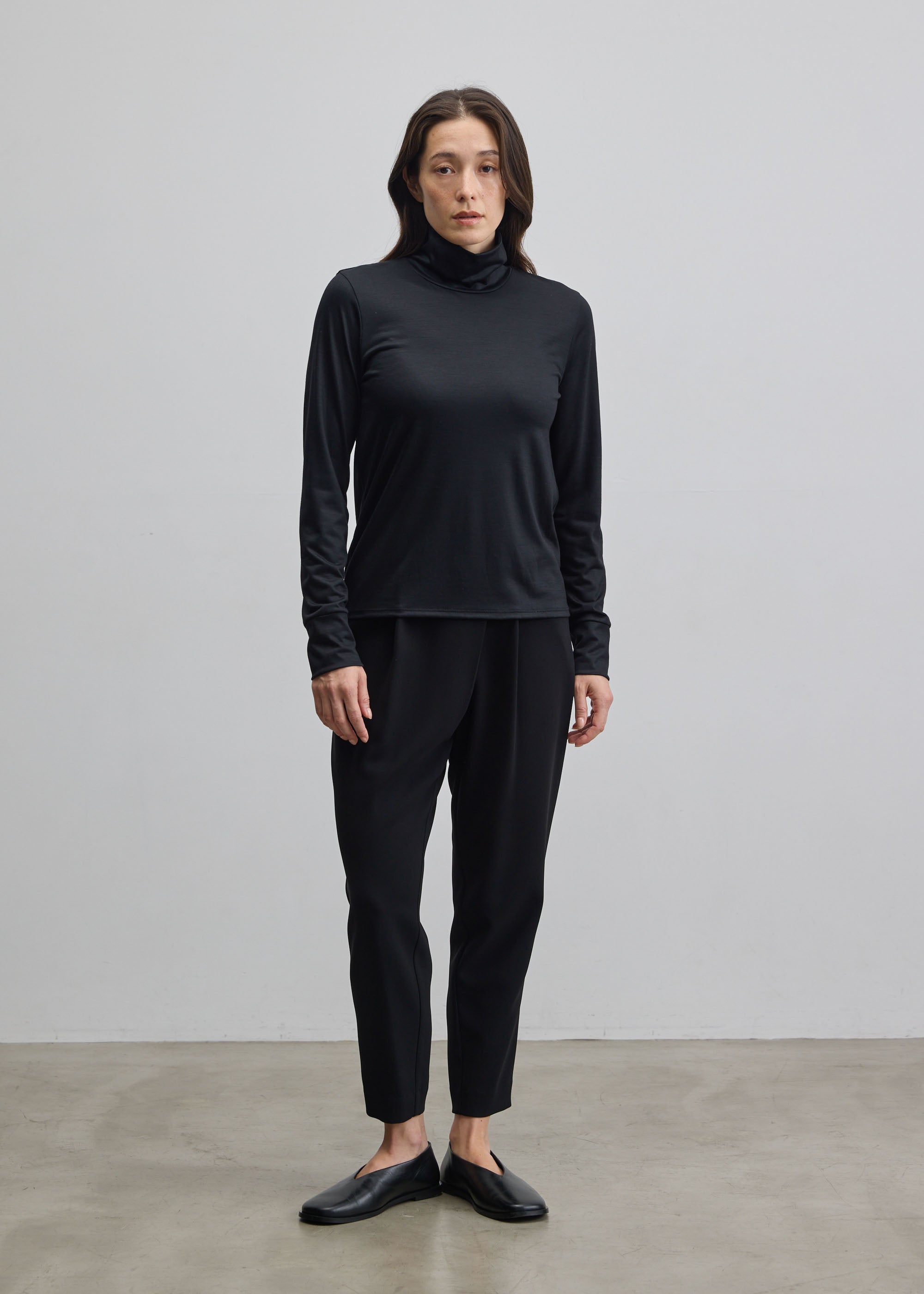 クリアウールタートルネックカットソー