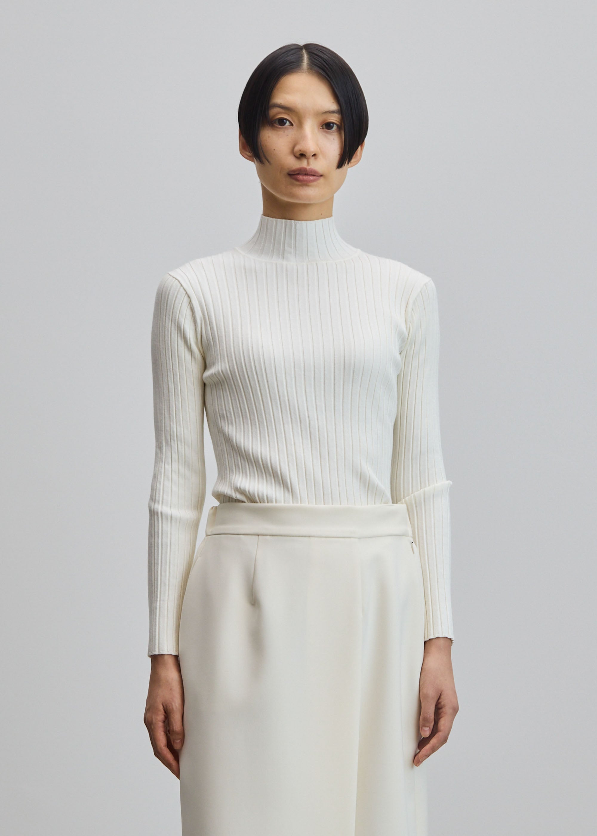 モデル:170cm サイズ:M