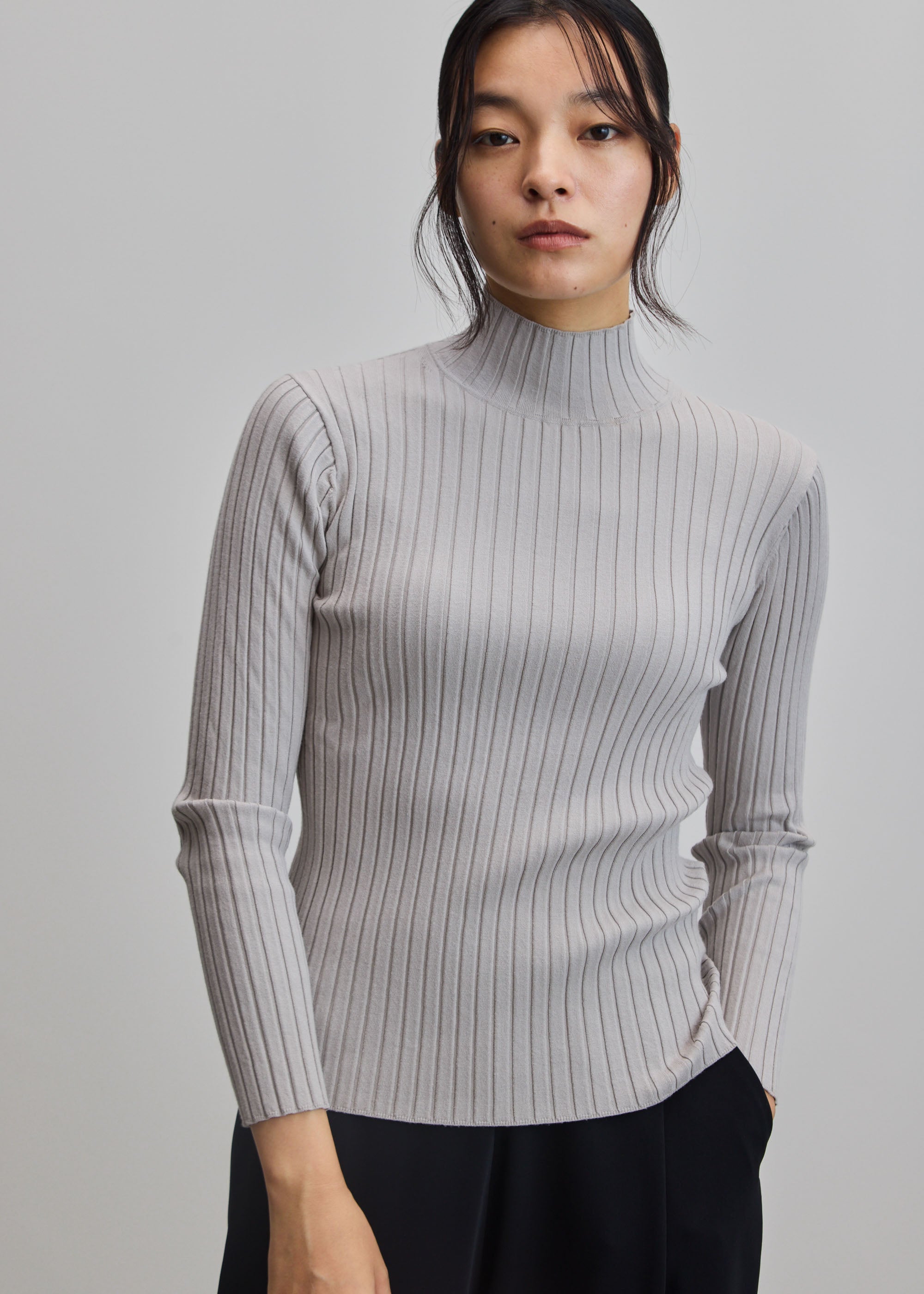 モデル:168cm サイズ:M