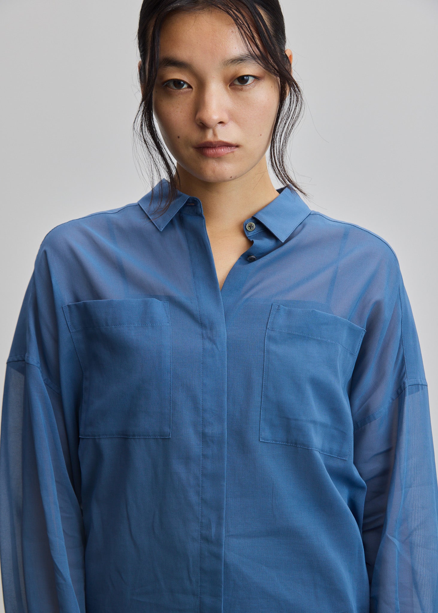 オーガニックコットンシアーシャツ